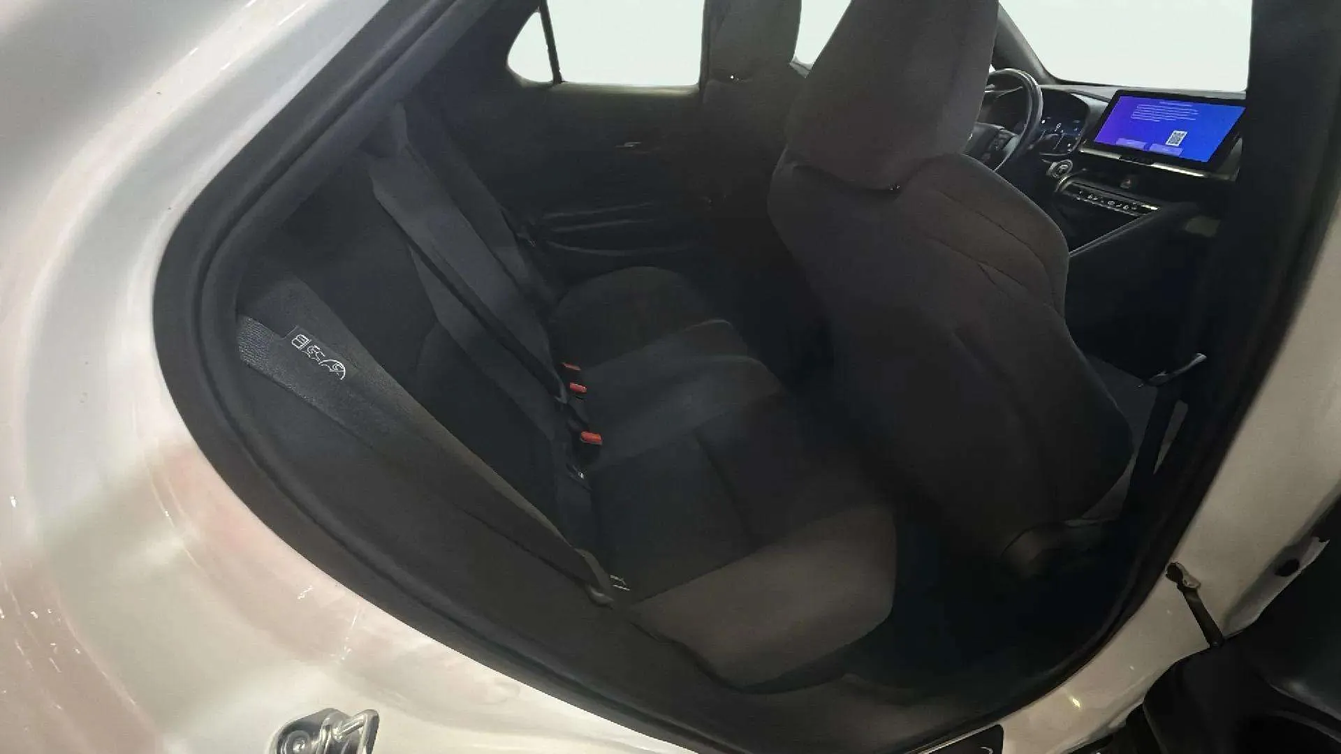 Toyota C-HR 1.8 Advance Hybrid 140 - foto 14