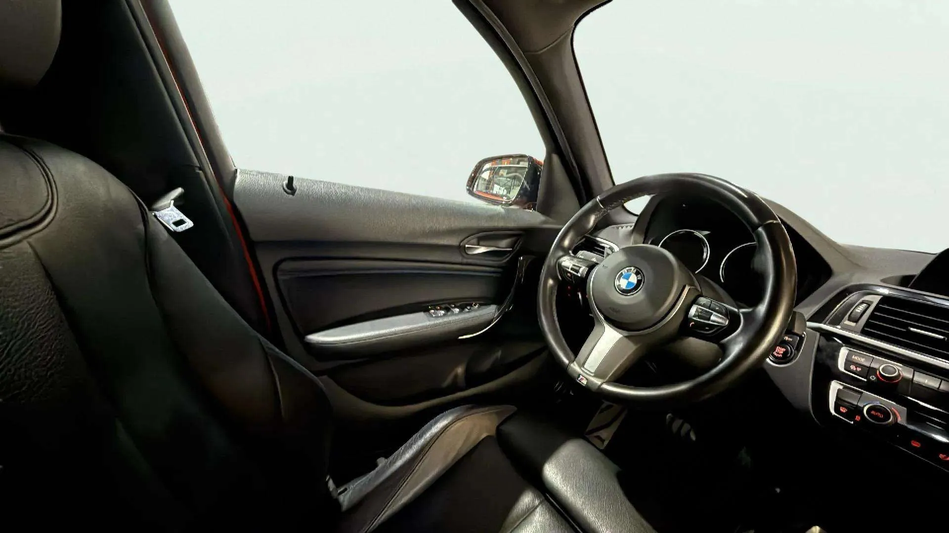 BMW Serie 1 118d - foto 14