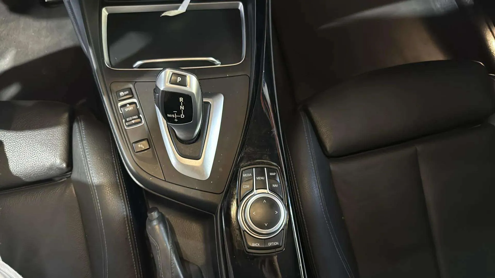 BMW Serie 1 118d - foto 23