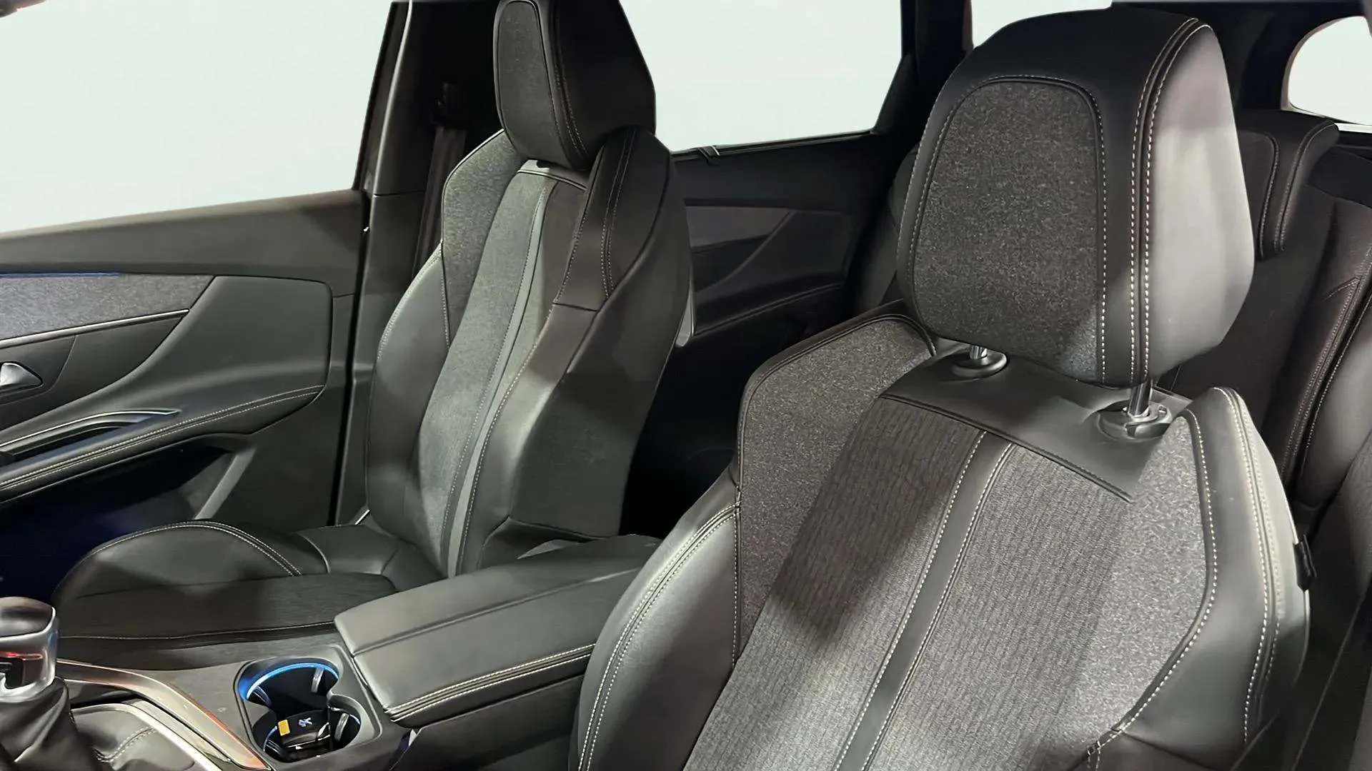 Peugeot 5008 GT-Line 1.2L PureTech - foto 27