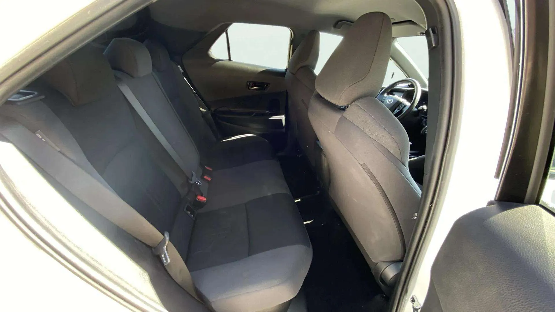 Toyota C-HR 1.8 Advance Hybrid 140 - foto 21