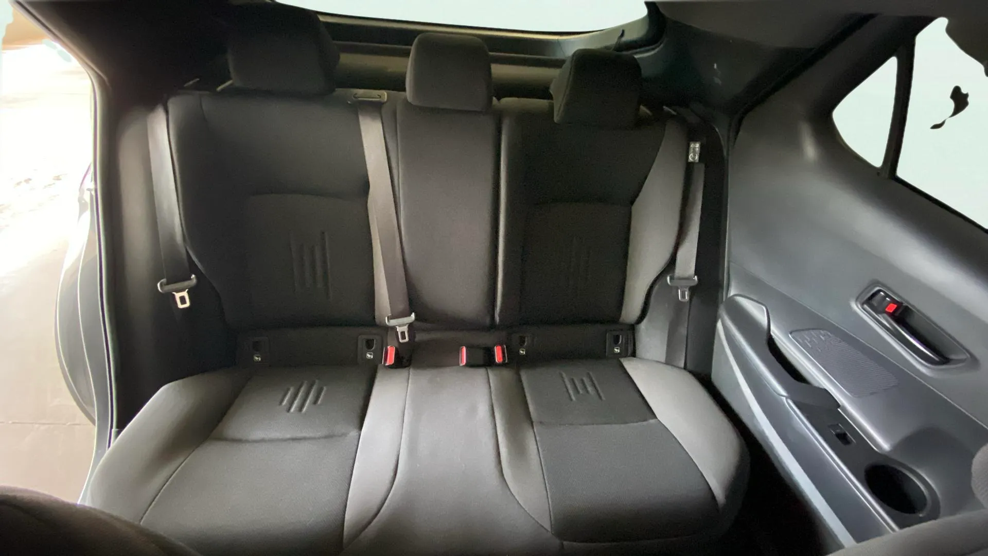 Toyota C-HR 1.8 Advance Hybrid 140 - foto 11