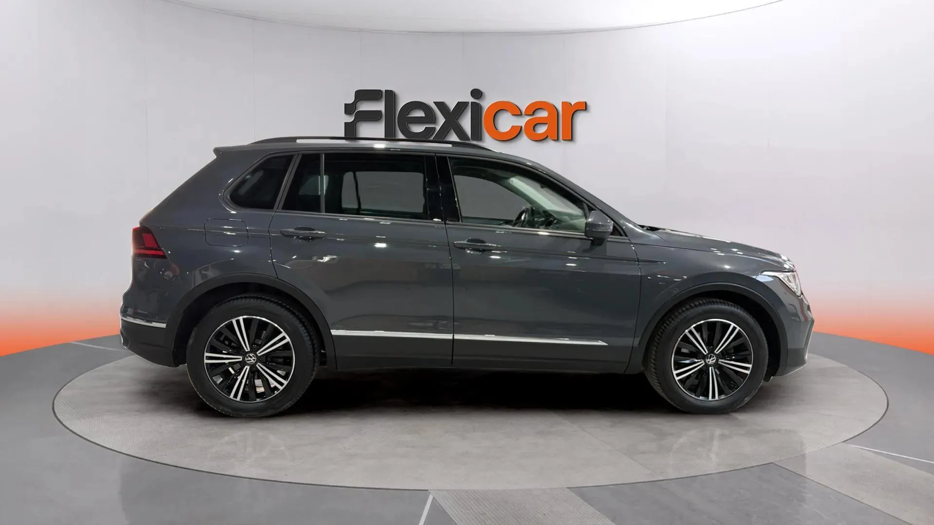 Volkswagen Tiguan Life 1.5 TSI - foto 8
