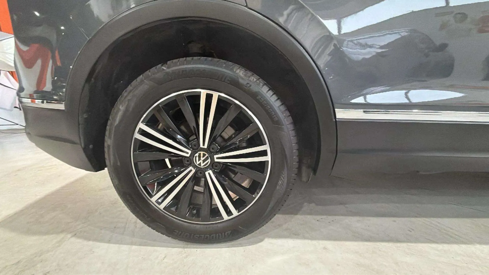 Volkswagen Tiguan Life 1.5 TSI - foto 21