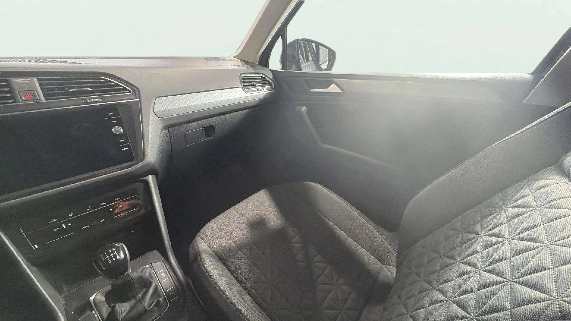 Volkswagen Tiguan Life 1.5 TSI - foto 18