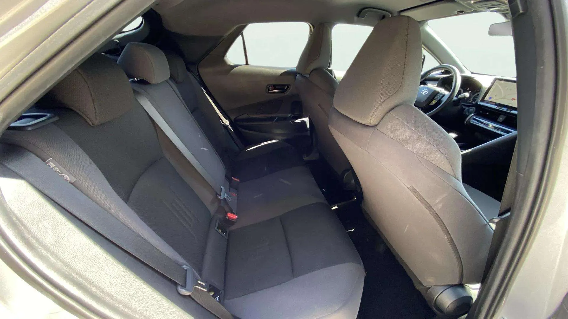 Toyota C-HR 1.8 Advance Hybrid 140 - foto 23
