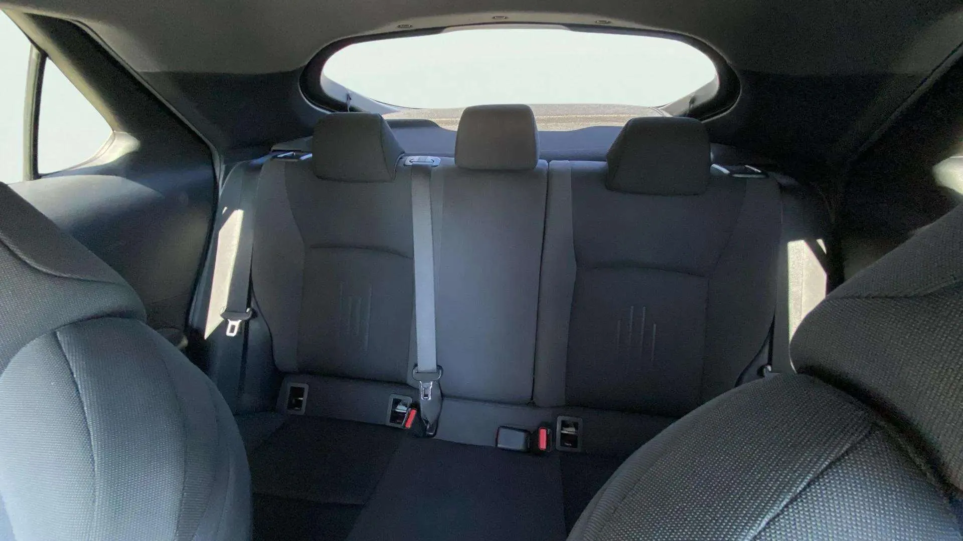 Toyota C-HR 1.8 Advance Hybrid 140 - foto 22