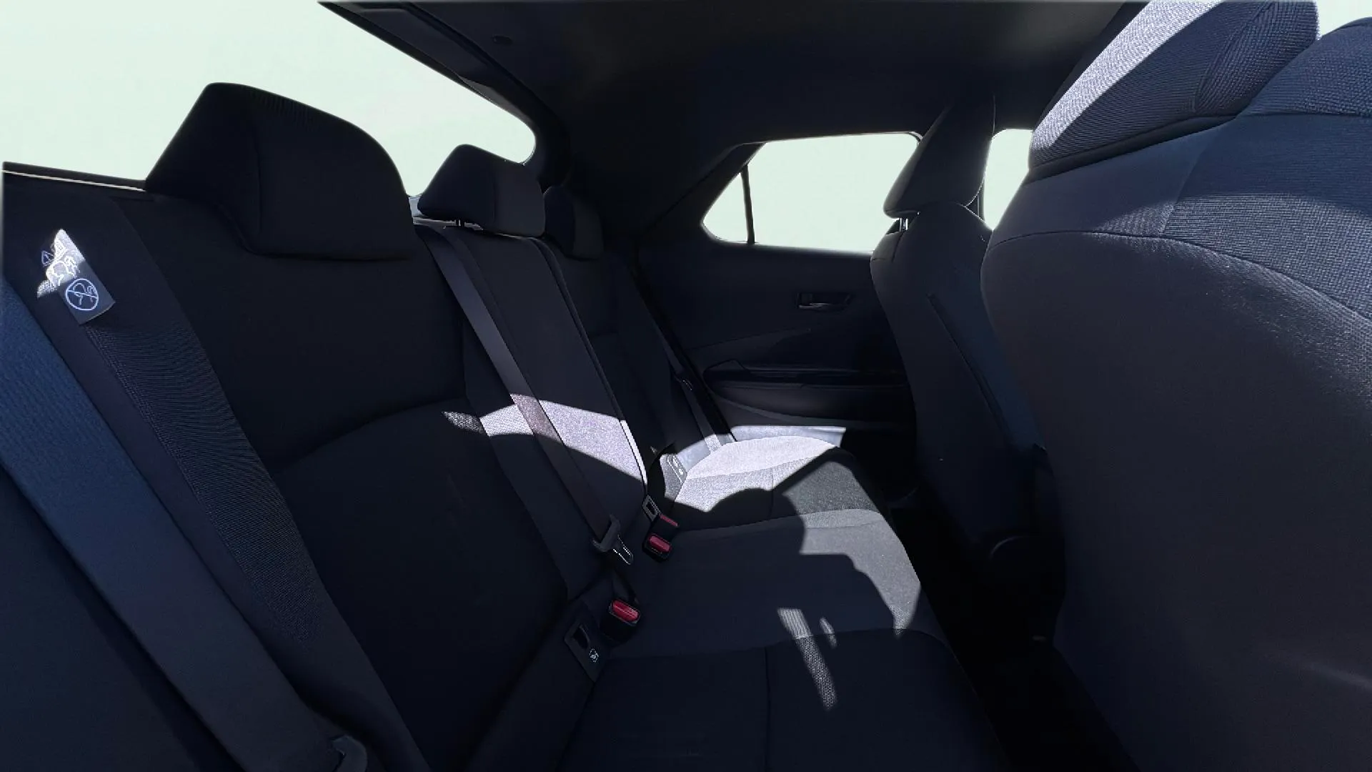 Toyota C-HR 1.8 Advance Hybrid 140 - foto 25