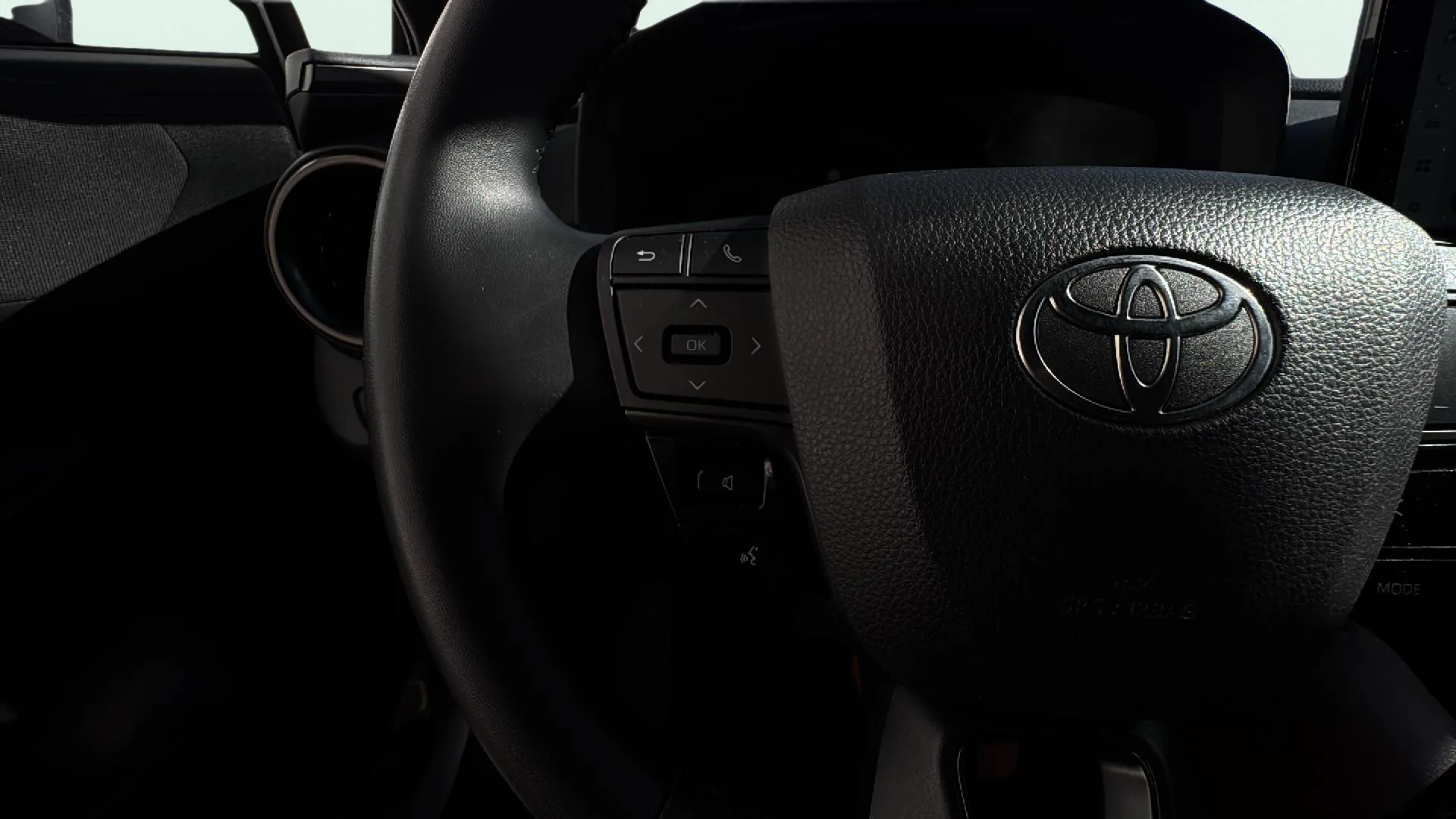 Toyota C-HR 1.8 Advance Hybrid 140 - foto 13