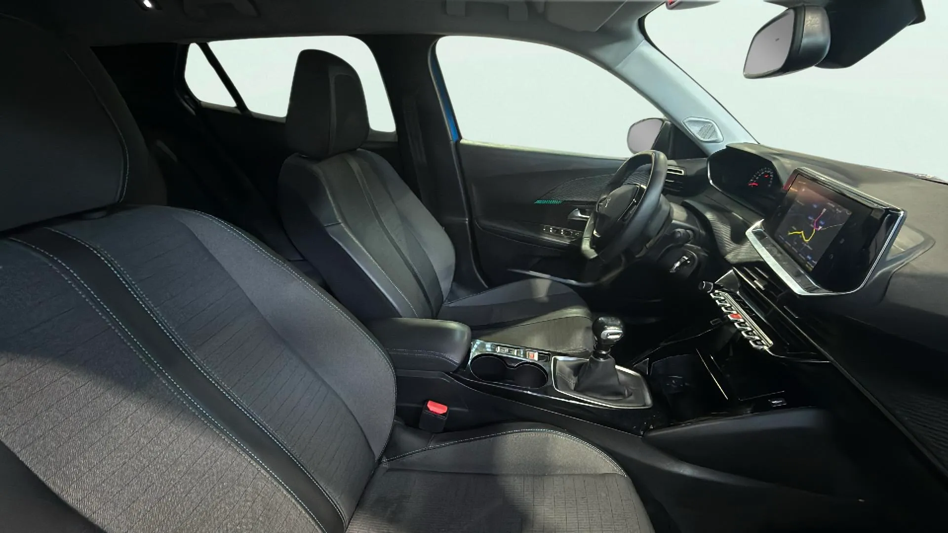 Peugeot 2008 Allure Pack PureTech 100 BVM6 - foto 10