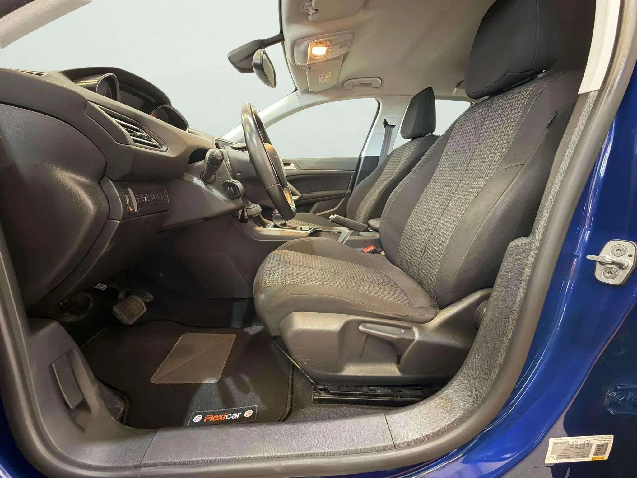 Peugeot 308 Allure 1.2 PureTech - foto 11