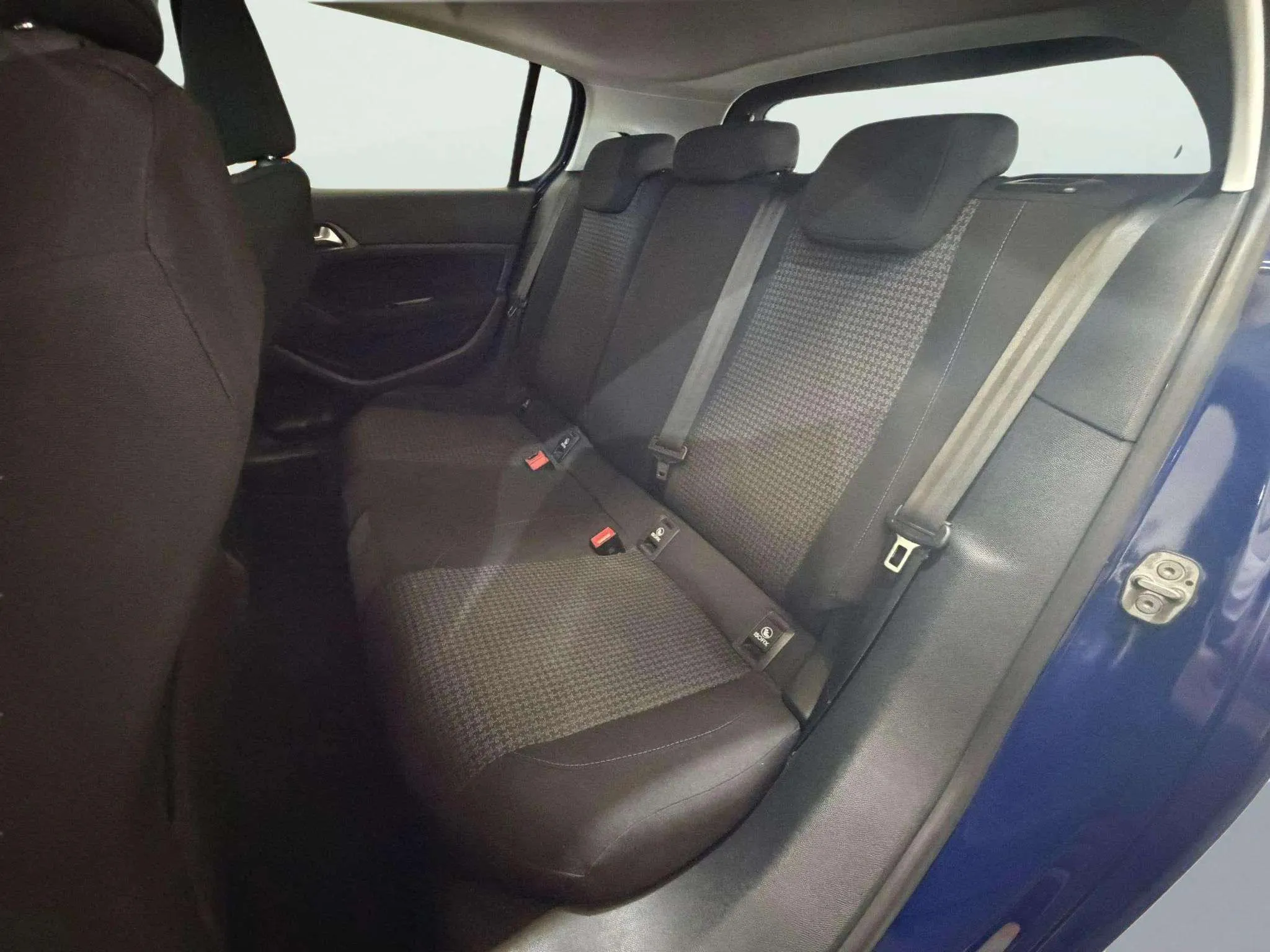 Peugeot 308 Allure 1.2 PureTech - foto 25