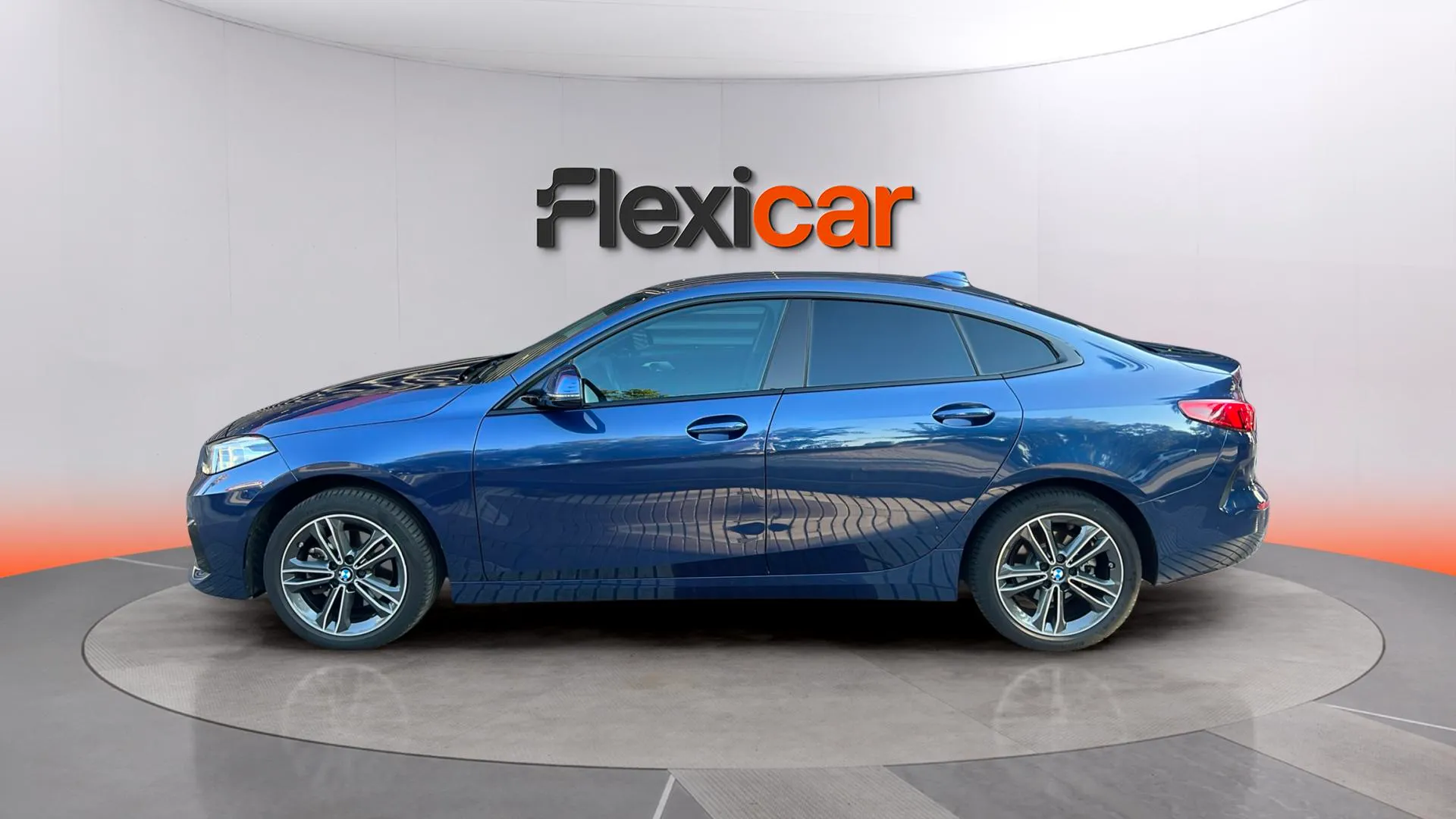 BMW Serie 2 218i Gran Coupe - foto 4