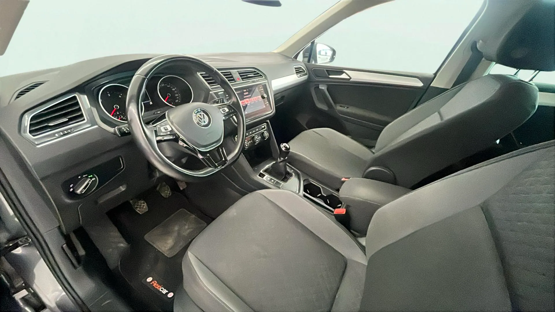 Volkswagen Tiguan Advance 2.0 TDI - foto 19