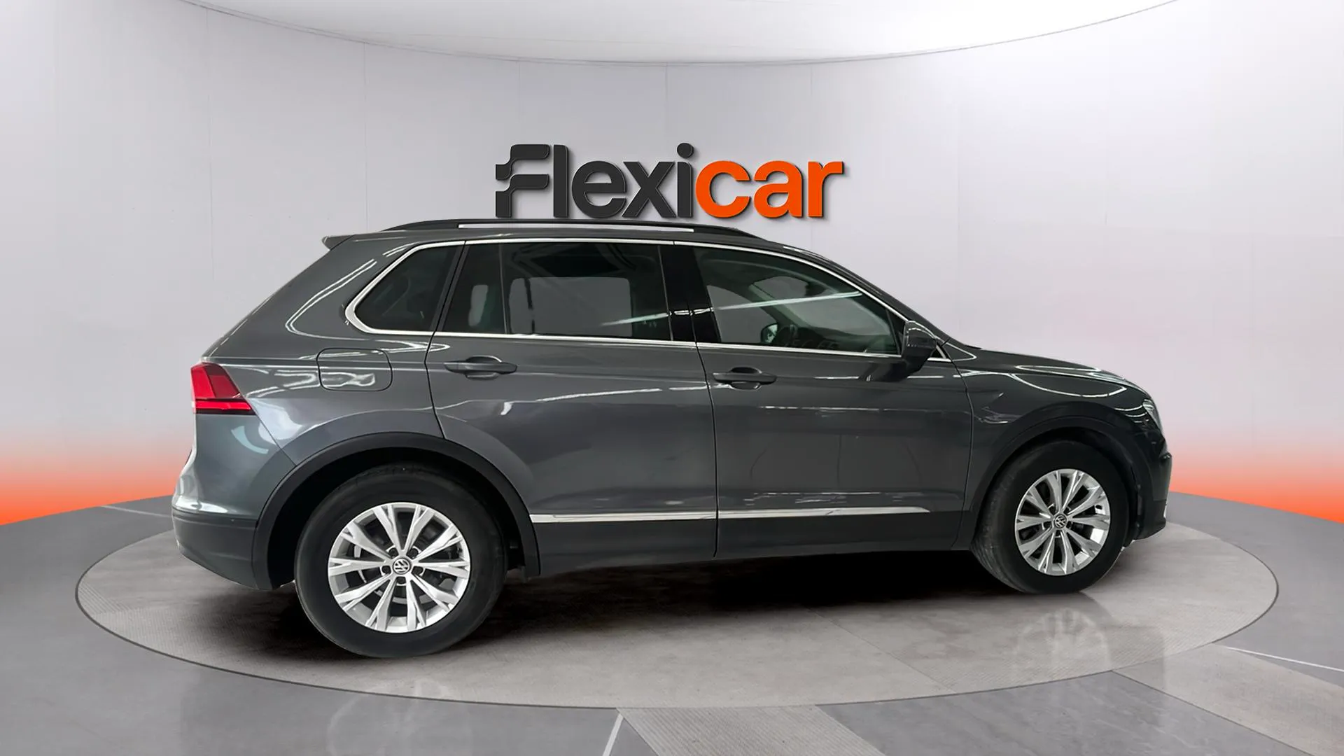 Volkswagen Tiguan Advance 2.0 TDI - foto 7