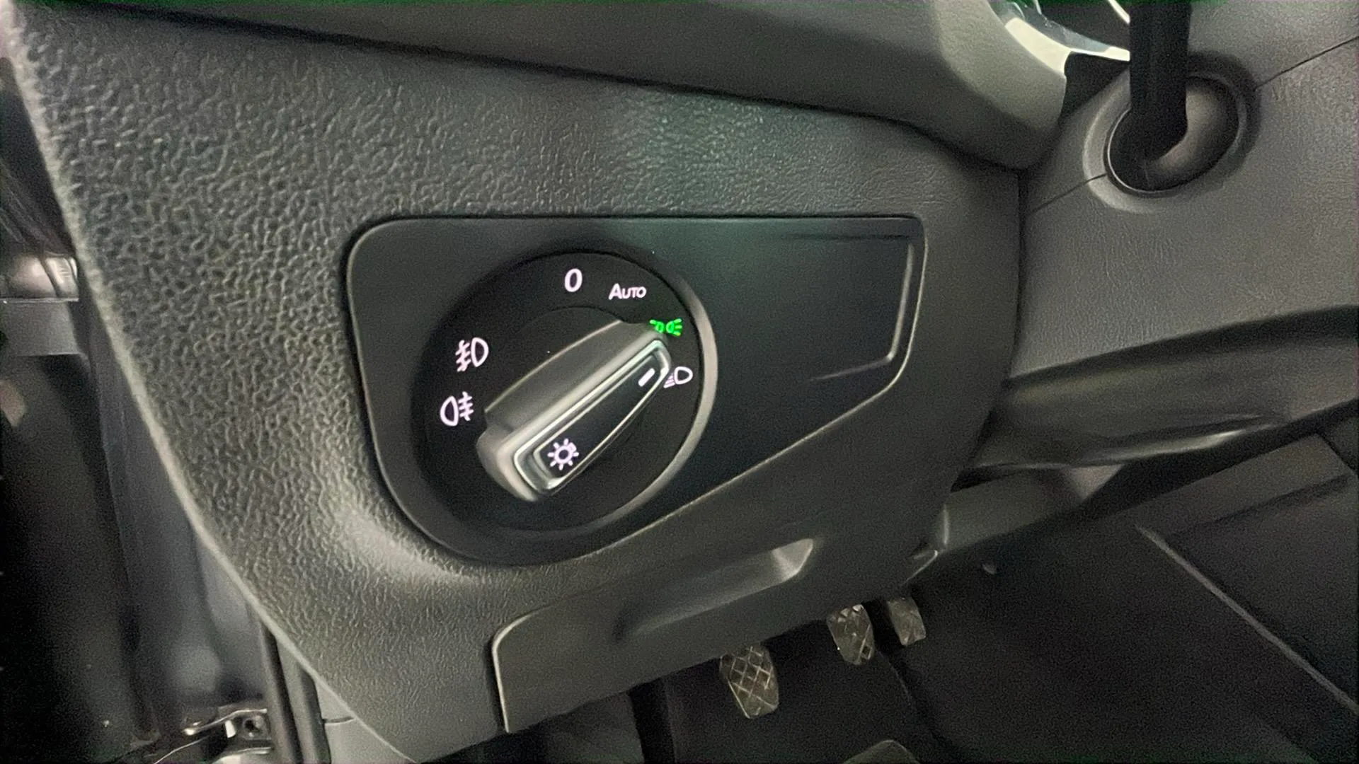 Volkswagen Tiguan Advance 2.0 TDI - foto 22