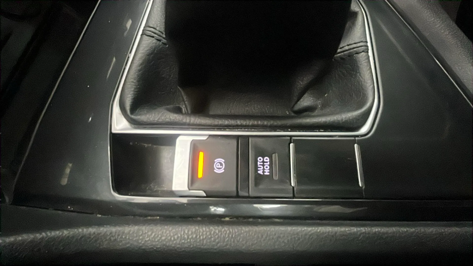 Volkswagen Tiguan Advance 2.0 TDI - foto 29