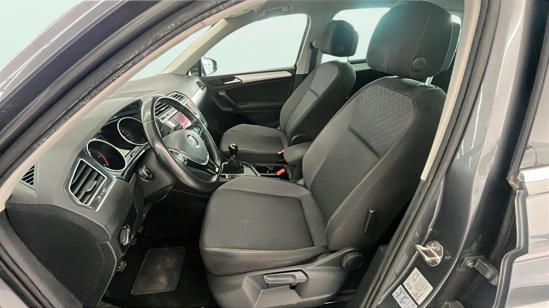 Volkswagen Tiguan Advance 2.0 TDI - foto 12