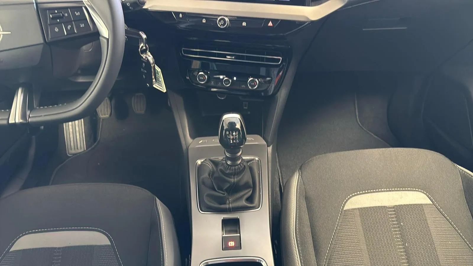 Opel Mokka 1.2 T GS - foto 14