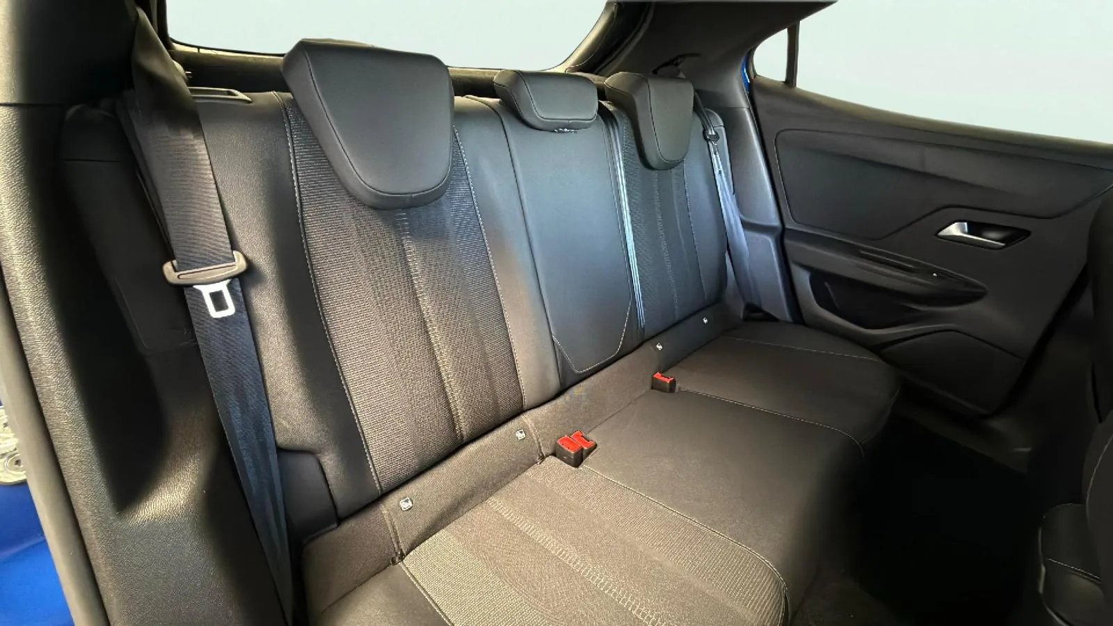 Opel Mokka 1.2 T GS - foto 11