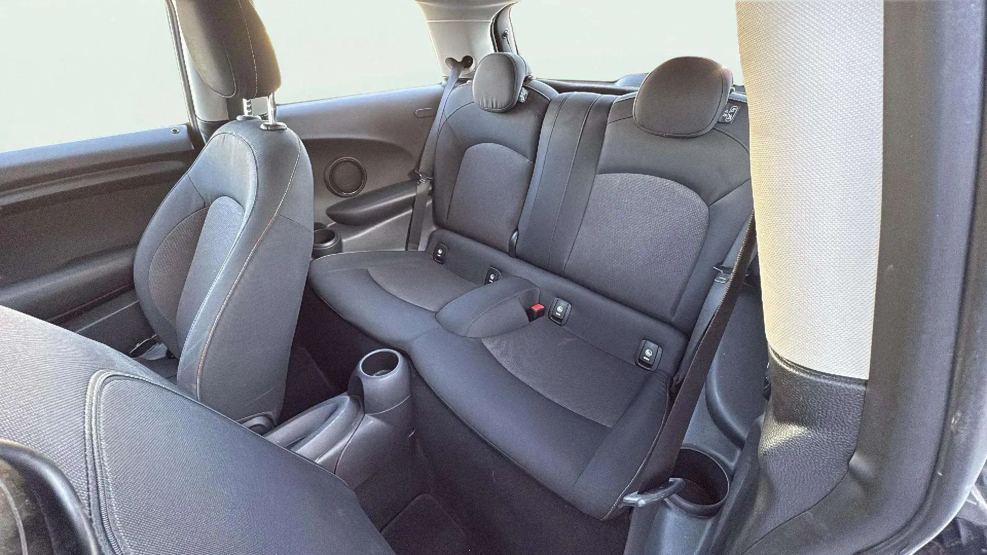 MINI Cooper One - foto 12