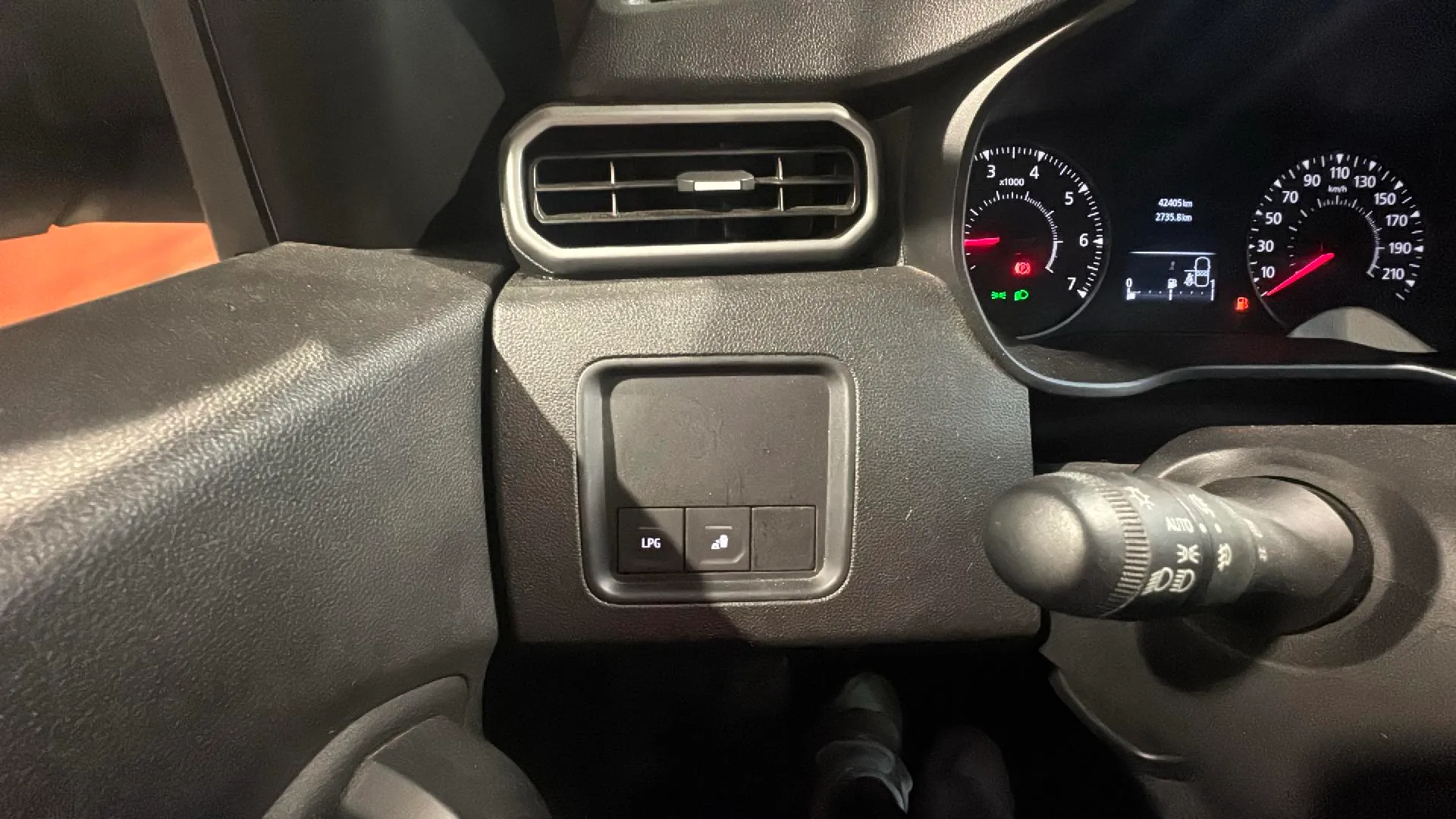 Dacia Duster Essential TCe ECO-G 4x2 - foto 22