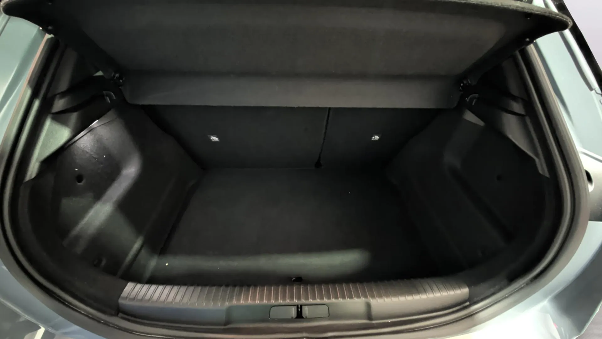 Opel Mokka 1.2 T GS - foto 23