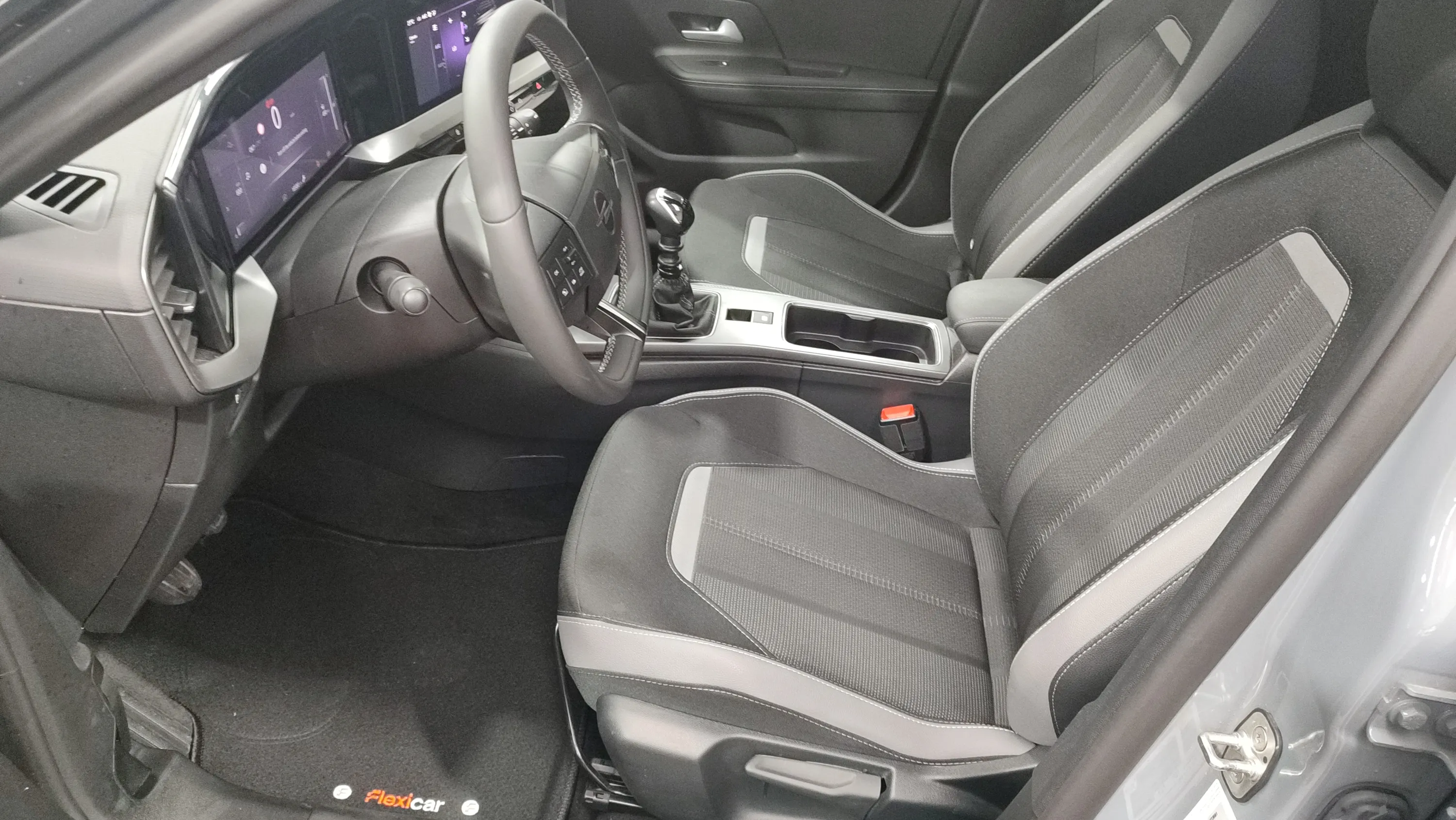 Opel Mokka 1.2 T GS - foto 17