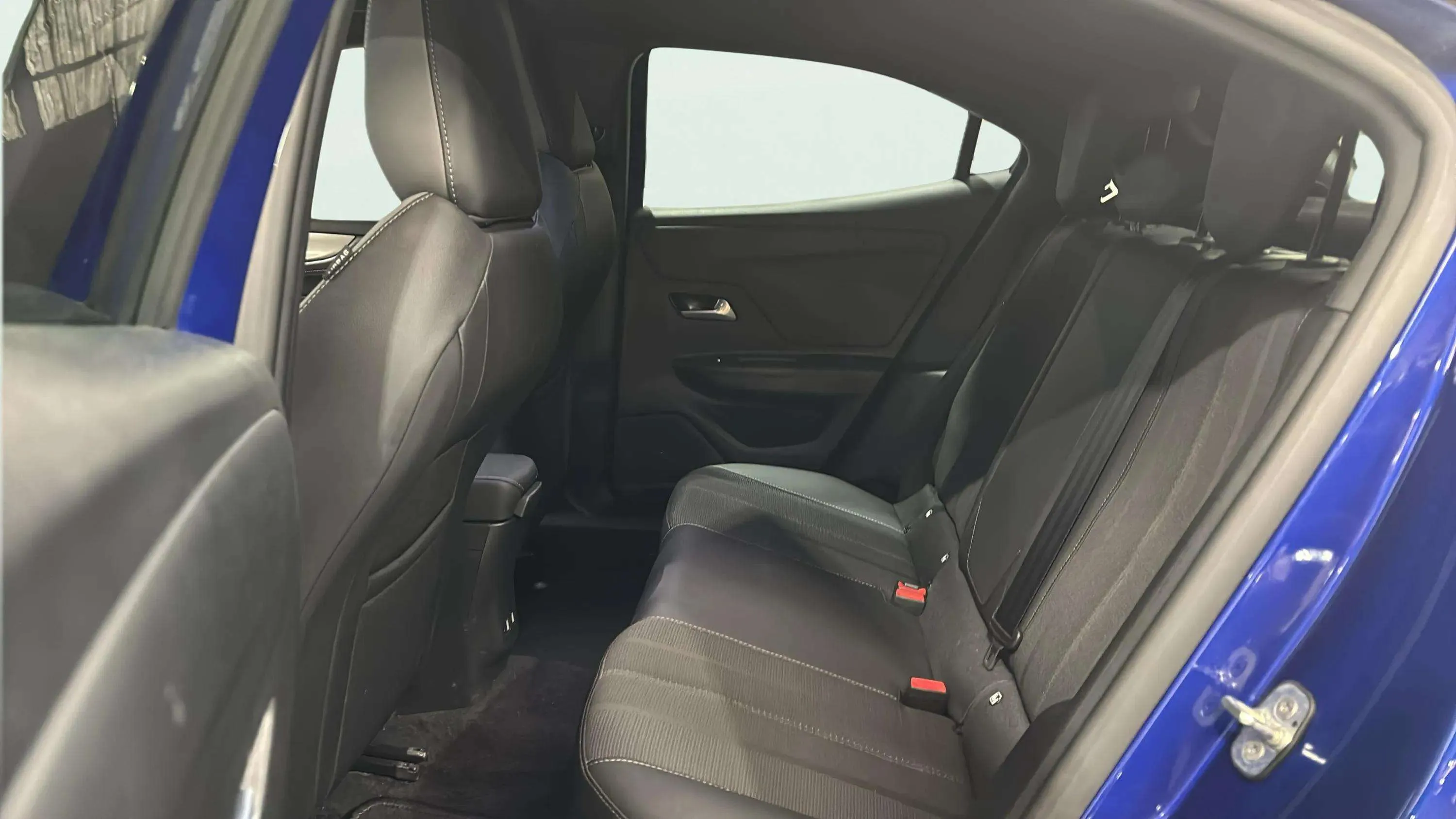 Opel Mokka 1.2 T GS - foto 19