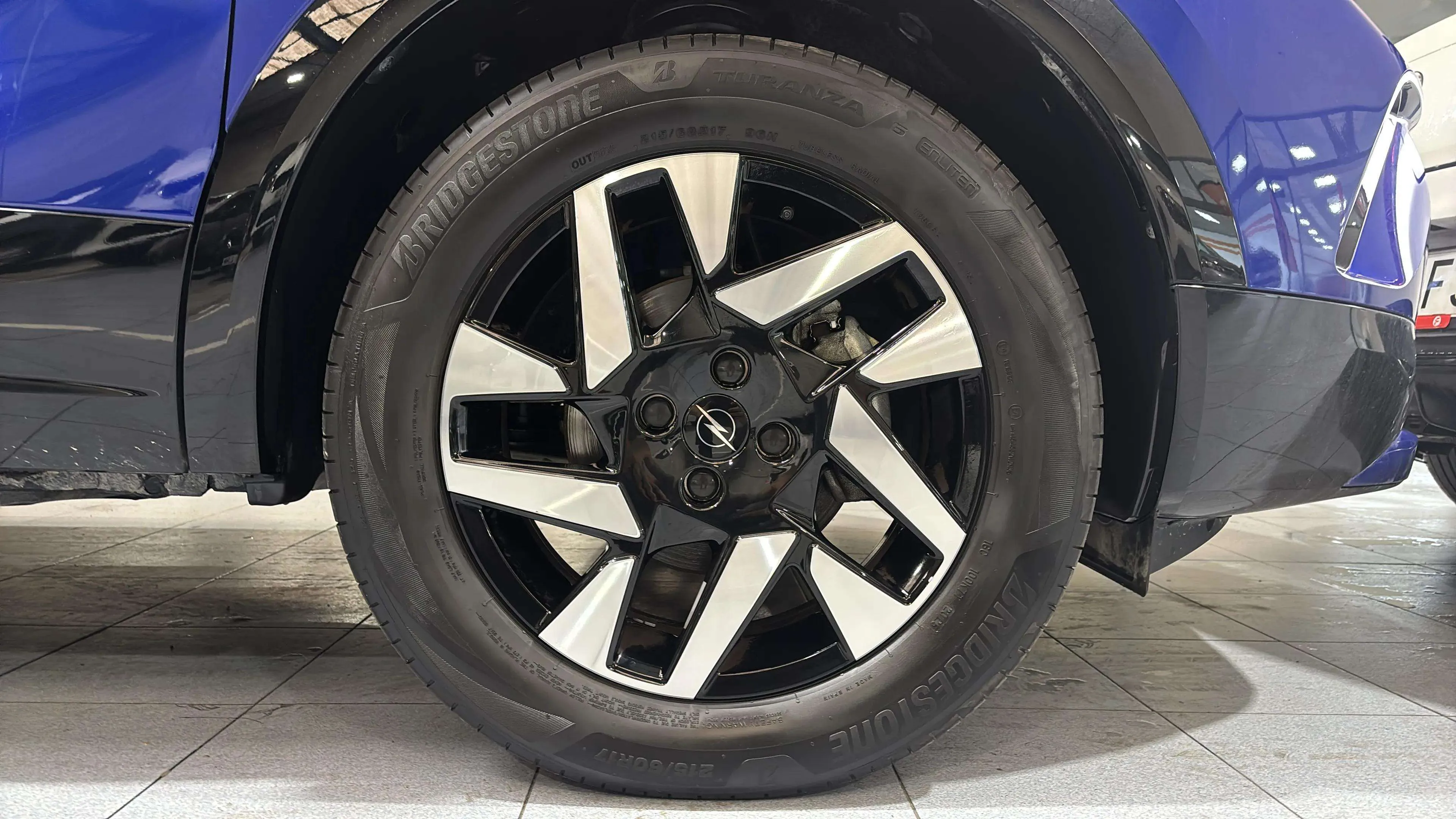 Opel Mokka 1.2 T GS - foto 24