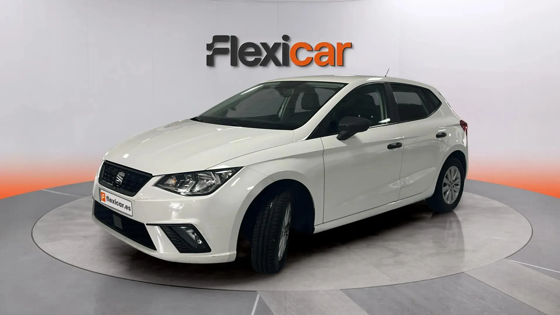 SEAT Ibiza 1.0 MPI Reference Business - foto 3