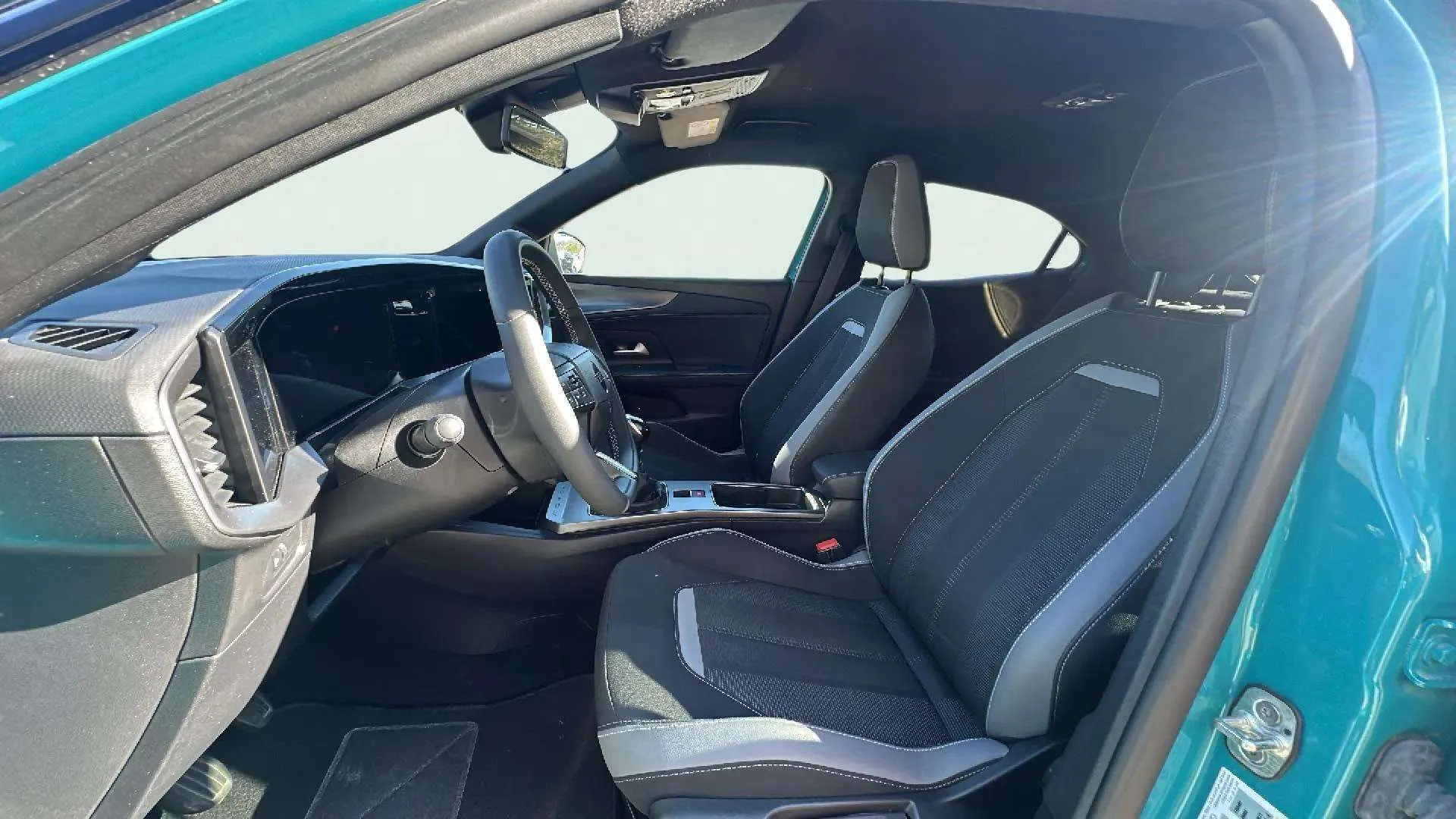 Opel Mokka 1.2 T GS - foto 9