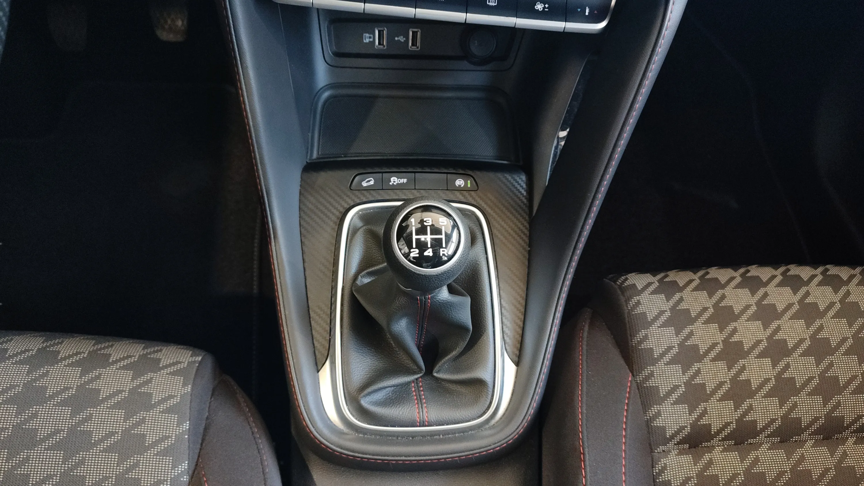MG ZS 1.5 Comfort - foto 16