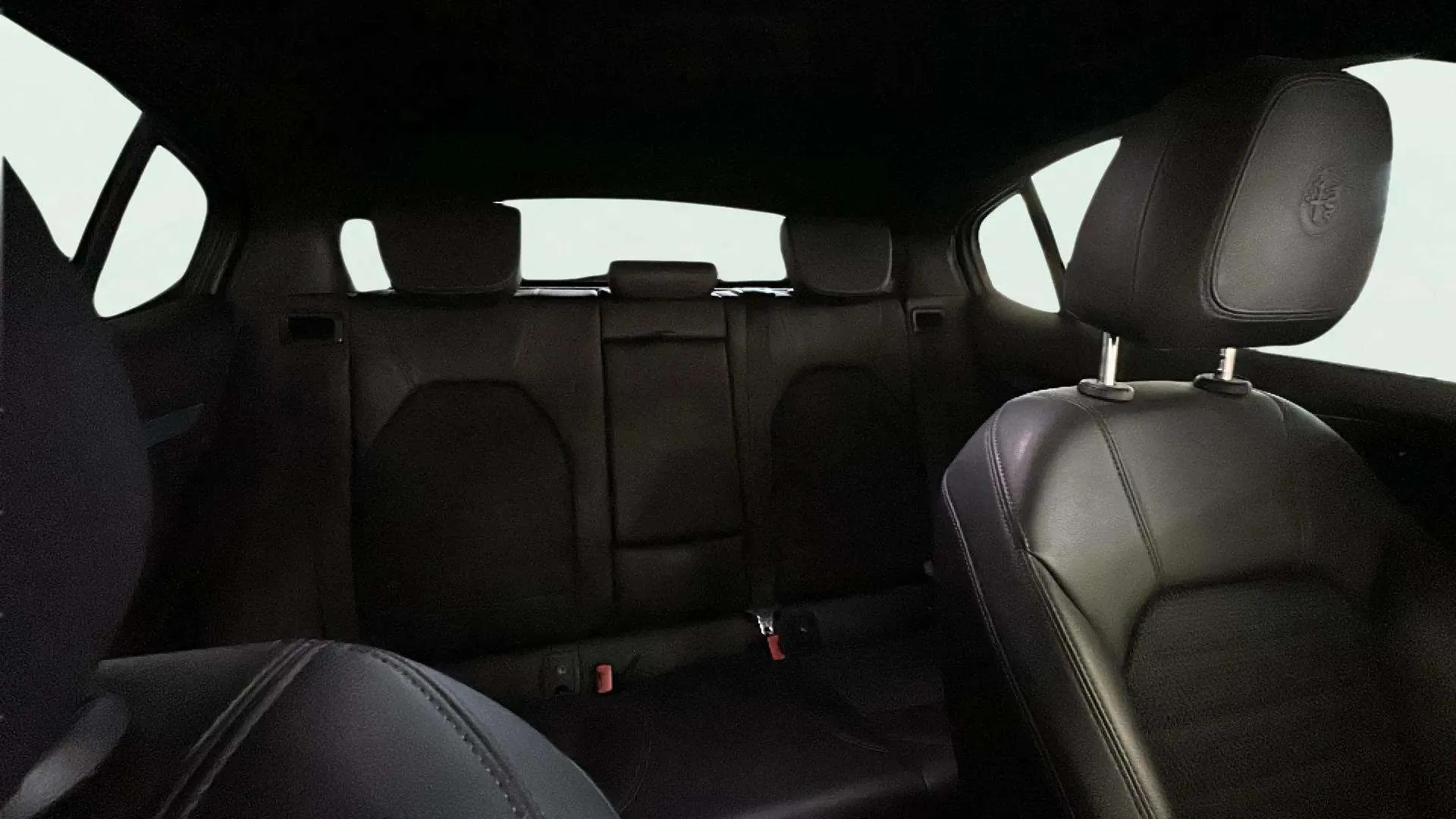 Alfa Romeo Stelvio 2.0 Gasolina Sprint Q4 - foto 17