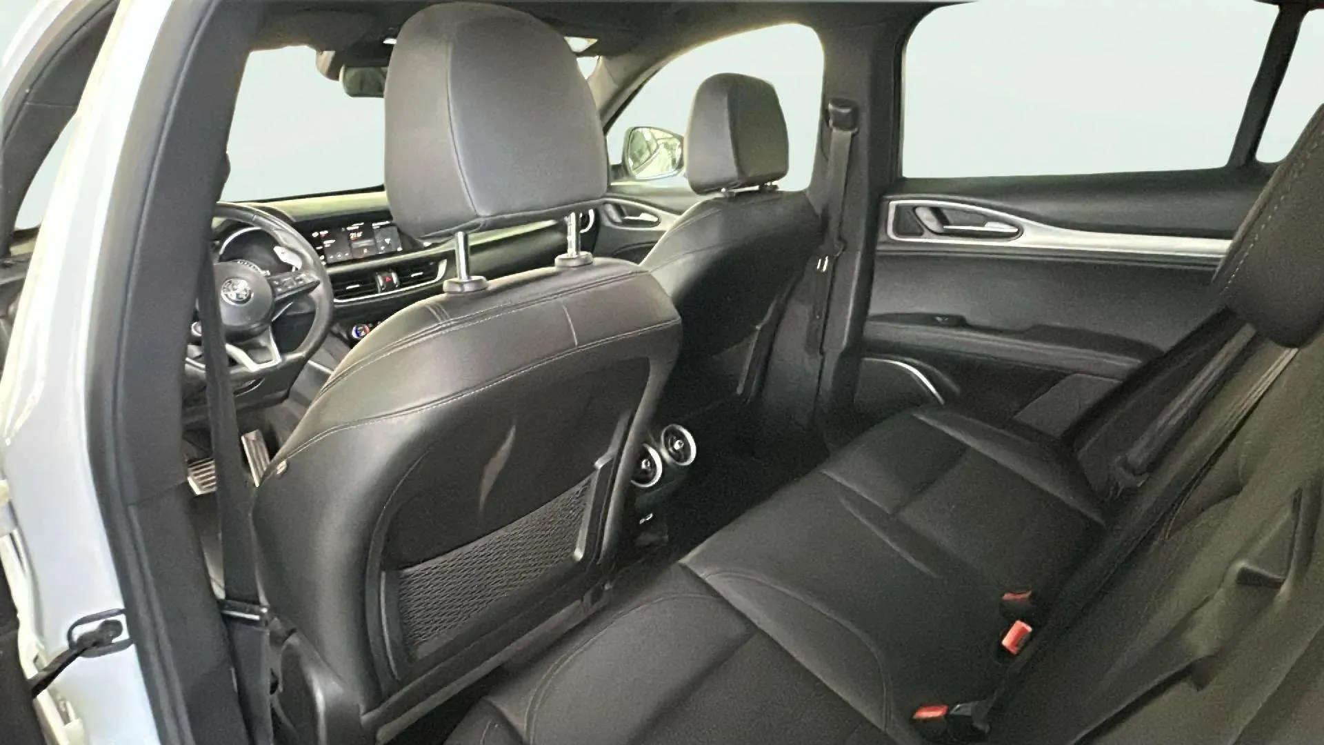 Alfa Romeo Stelvio 2.0 Gasolina Sprint Q4 - foto 15