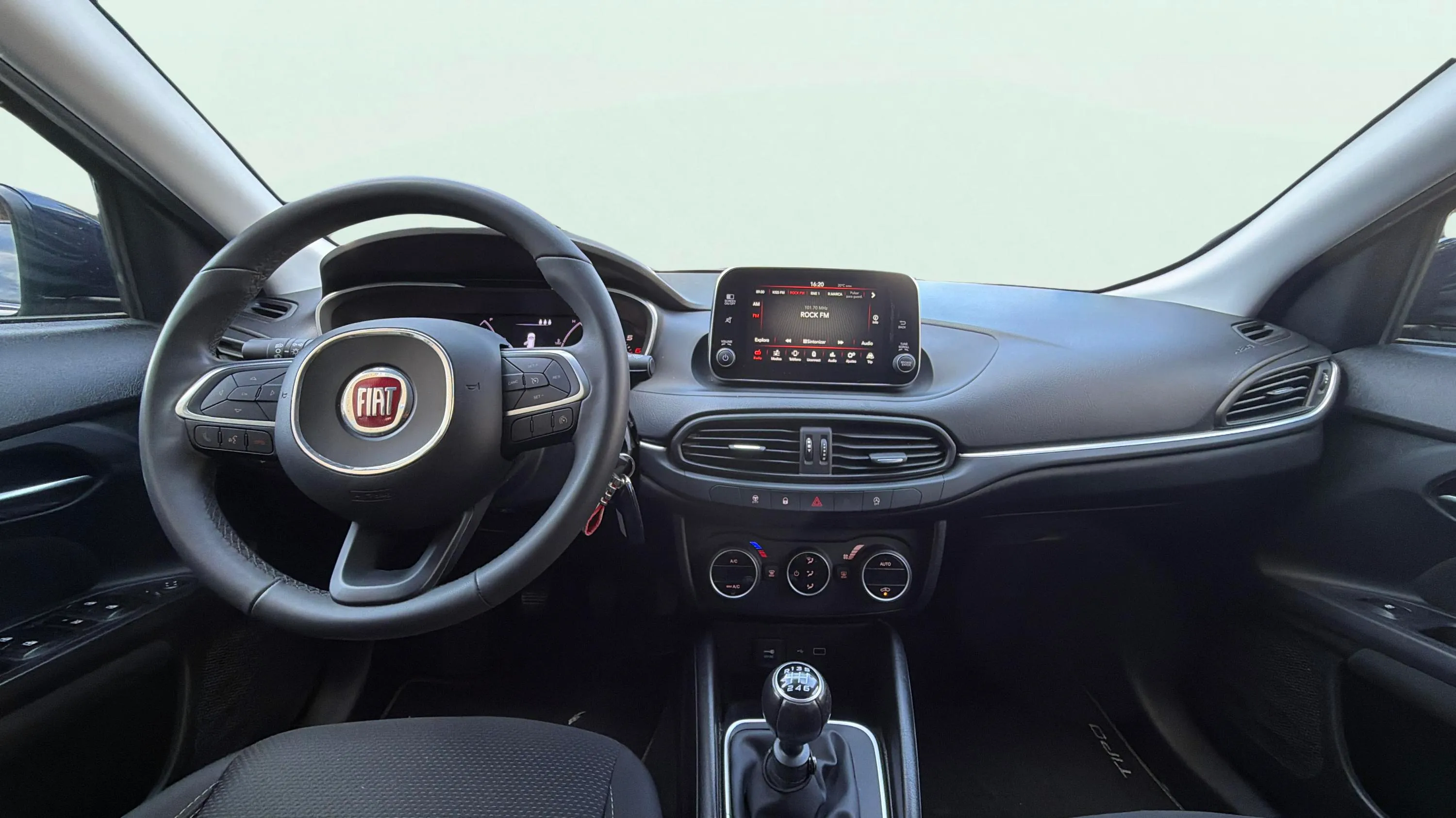 Fiat Tipo 1.4 Easy gasolina/GLP SW - foto 9
