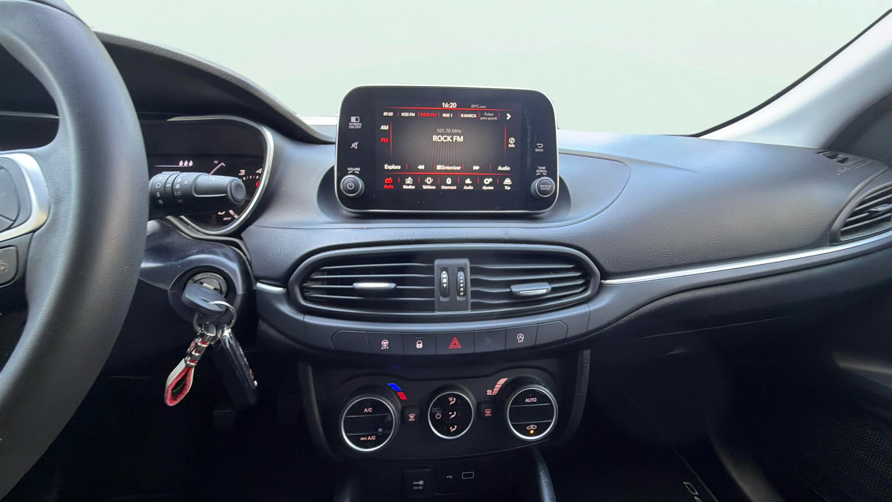 Fiat Tipo 1.4 Easy gasolina/GLP SW - foto 10