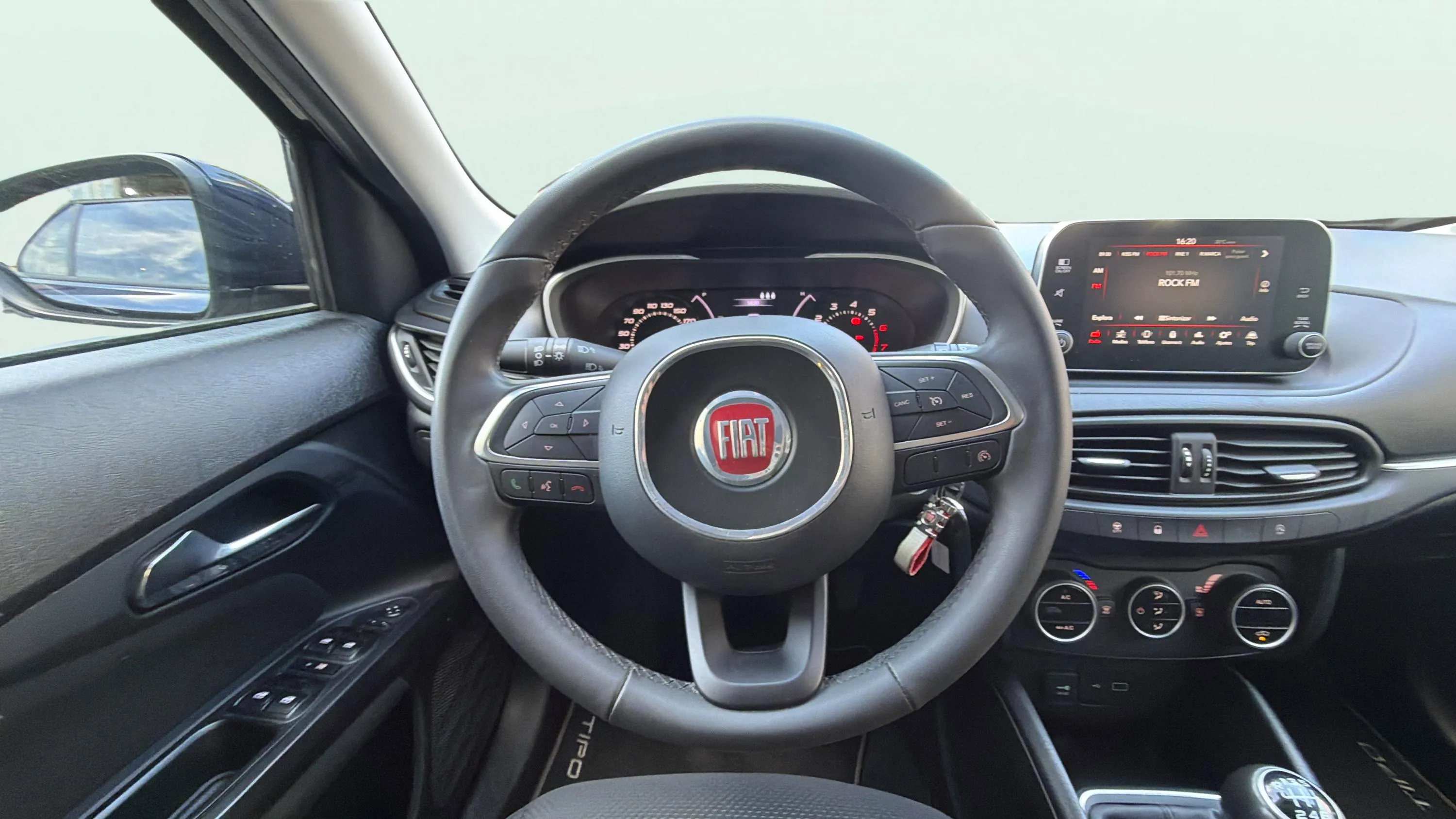 Fiat Tipo 1.4 Easy gasolina/GLP SW - foto 11