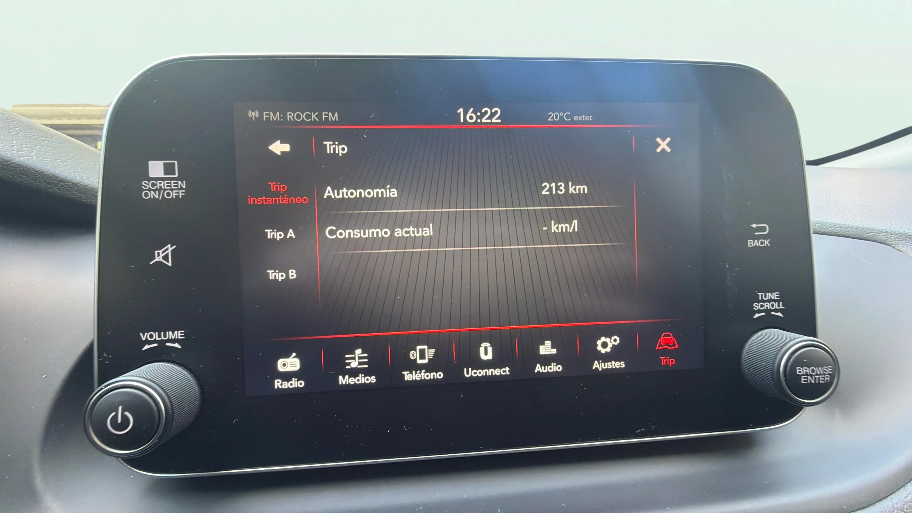 Fiat Tipo 1.4 Easy gasolina/GLP SW - foto 27