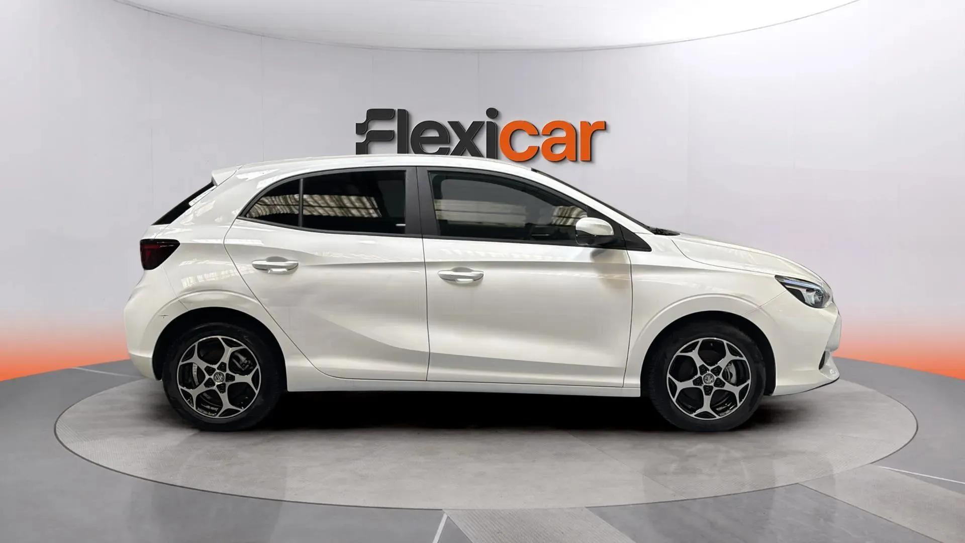 MG MG3 Hybrid+ Luxury - foto 8