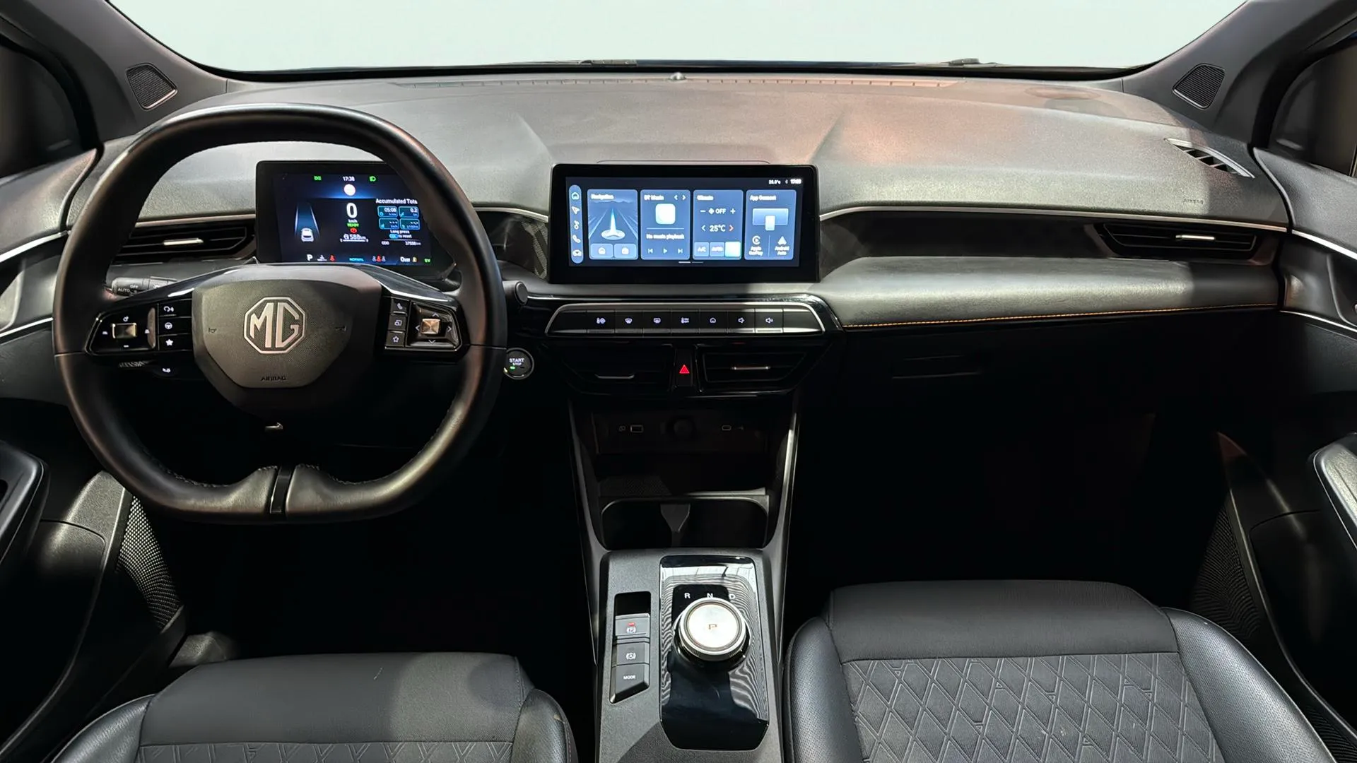 MG MG3 Hybrid+ Luxury - foto 14