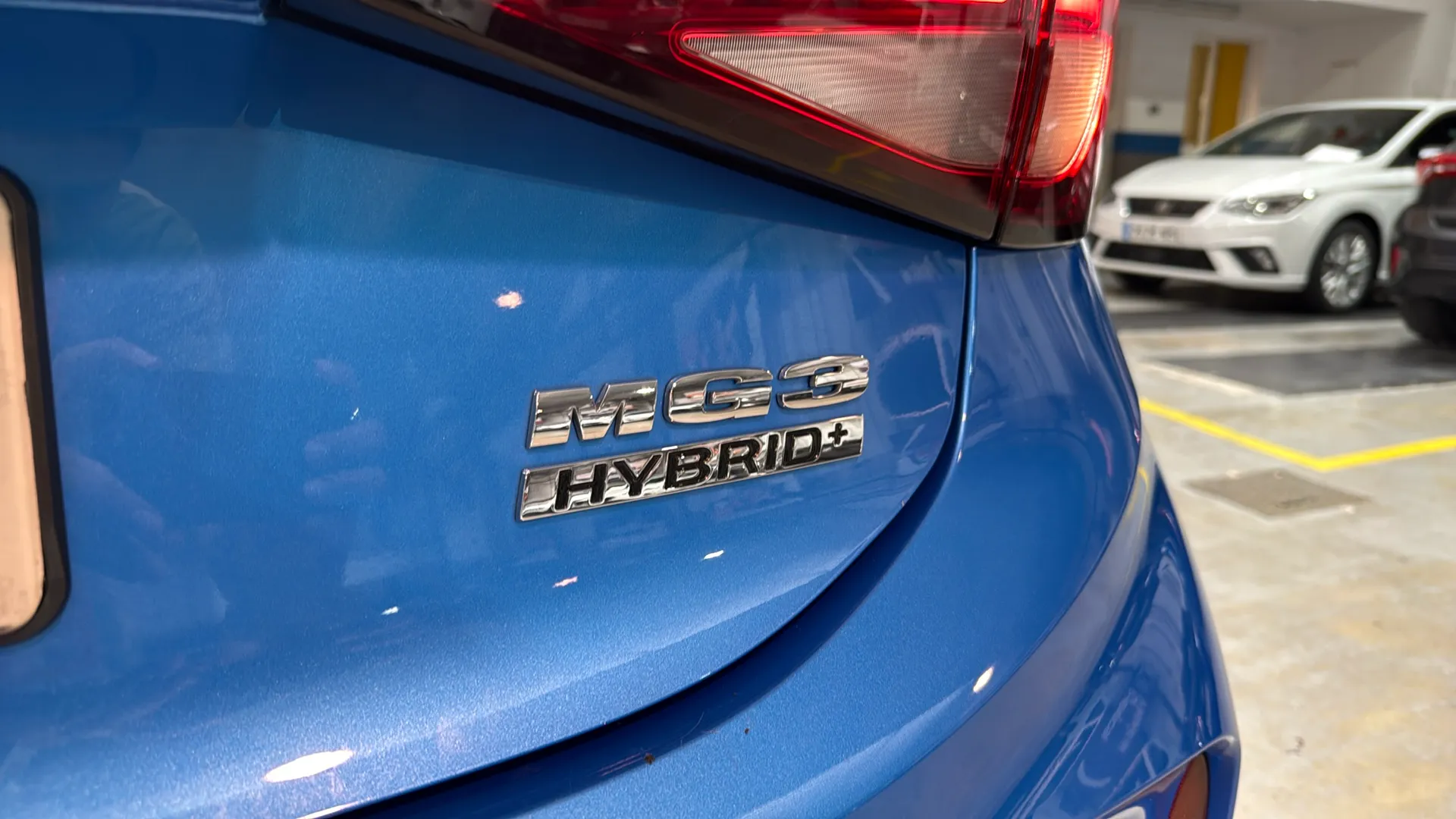 MG MG3 Hybrid+ Luxury - foto 24