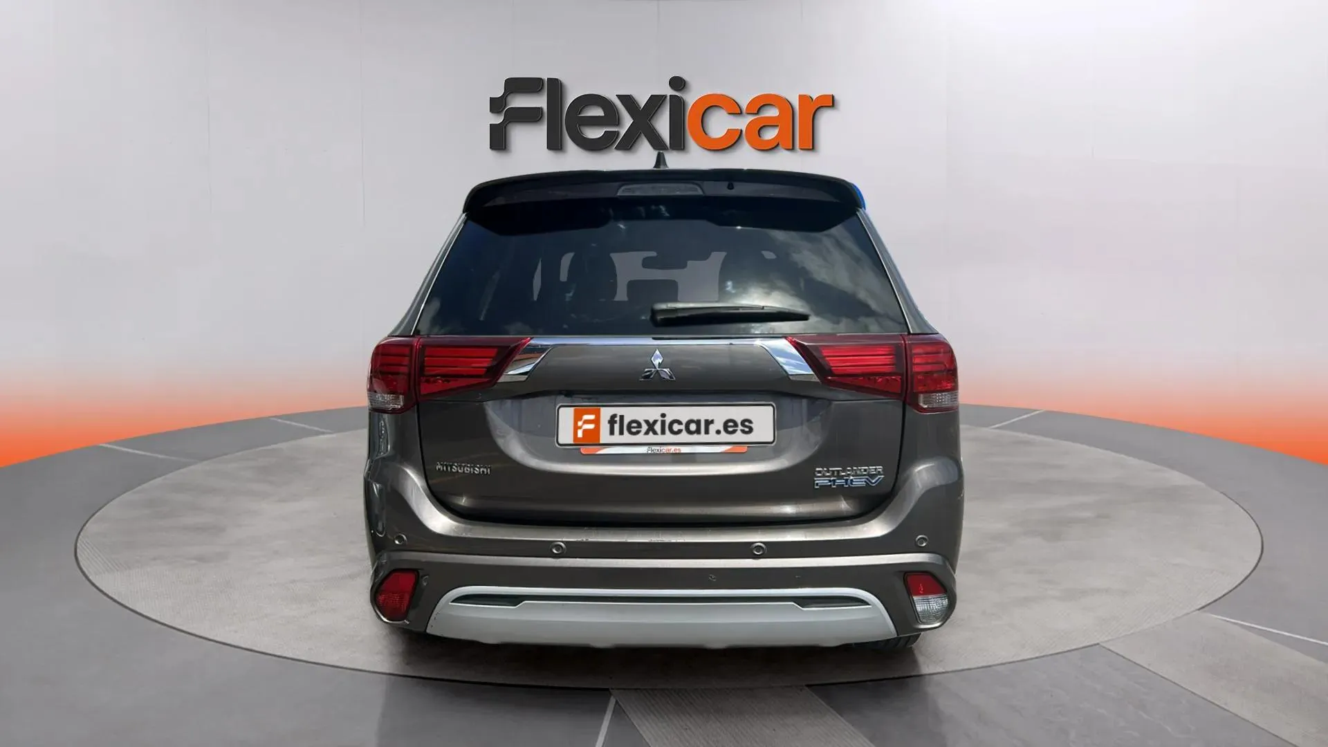 Mitsubishi Outlander 2.4 PHEV Kaiteki+ 4WD - foto 4