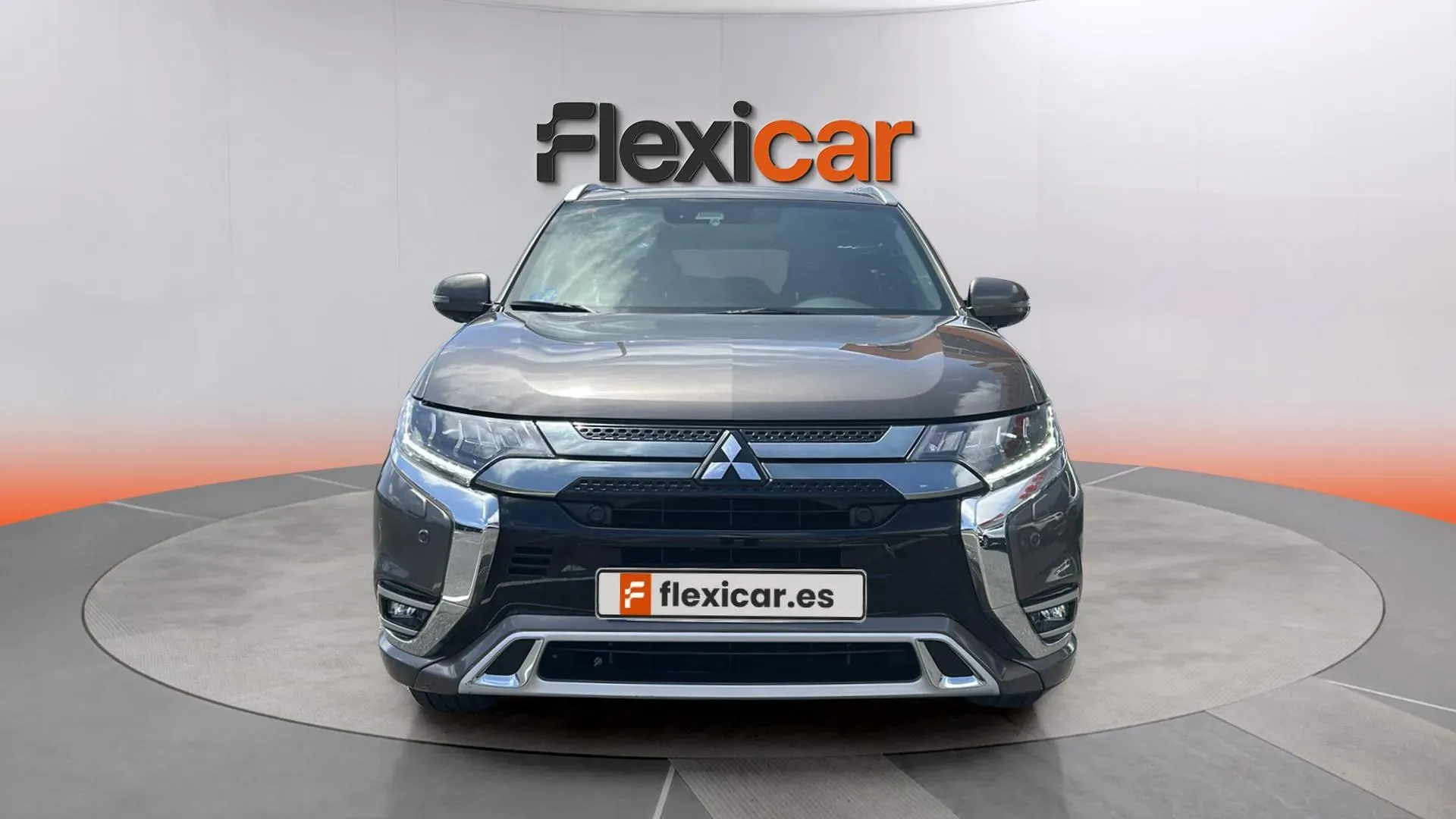 Mitsubishi Outlander 2.4 PHEV Kaiteki+ 4WD - foto 2