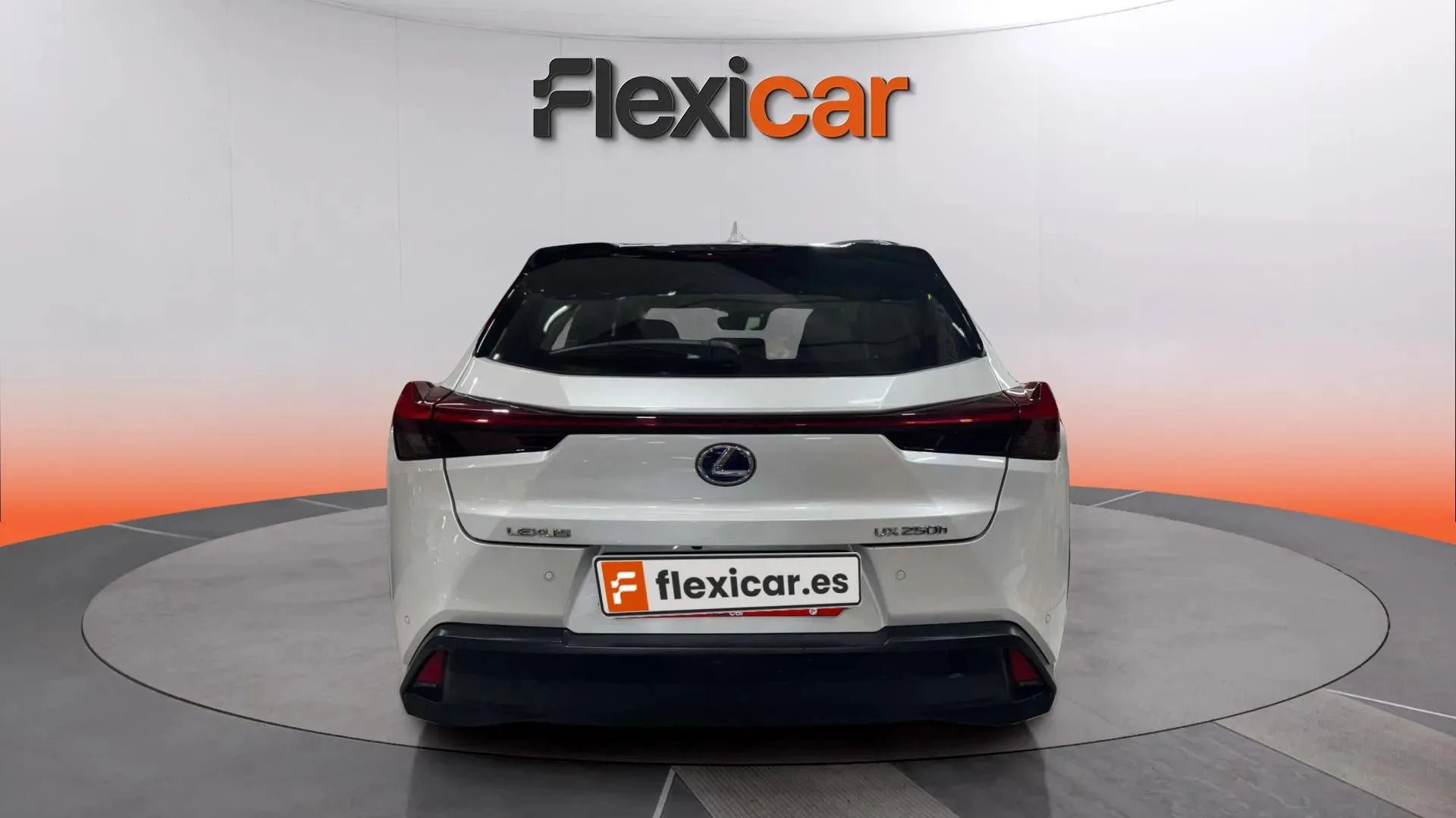 Lexus UX 2.0 250h Business - foto 8
