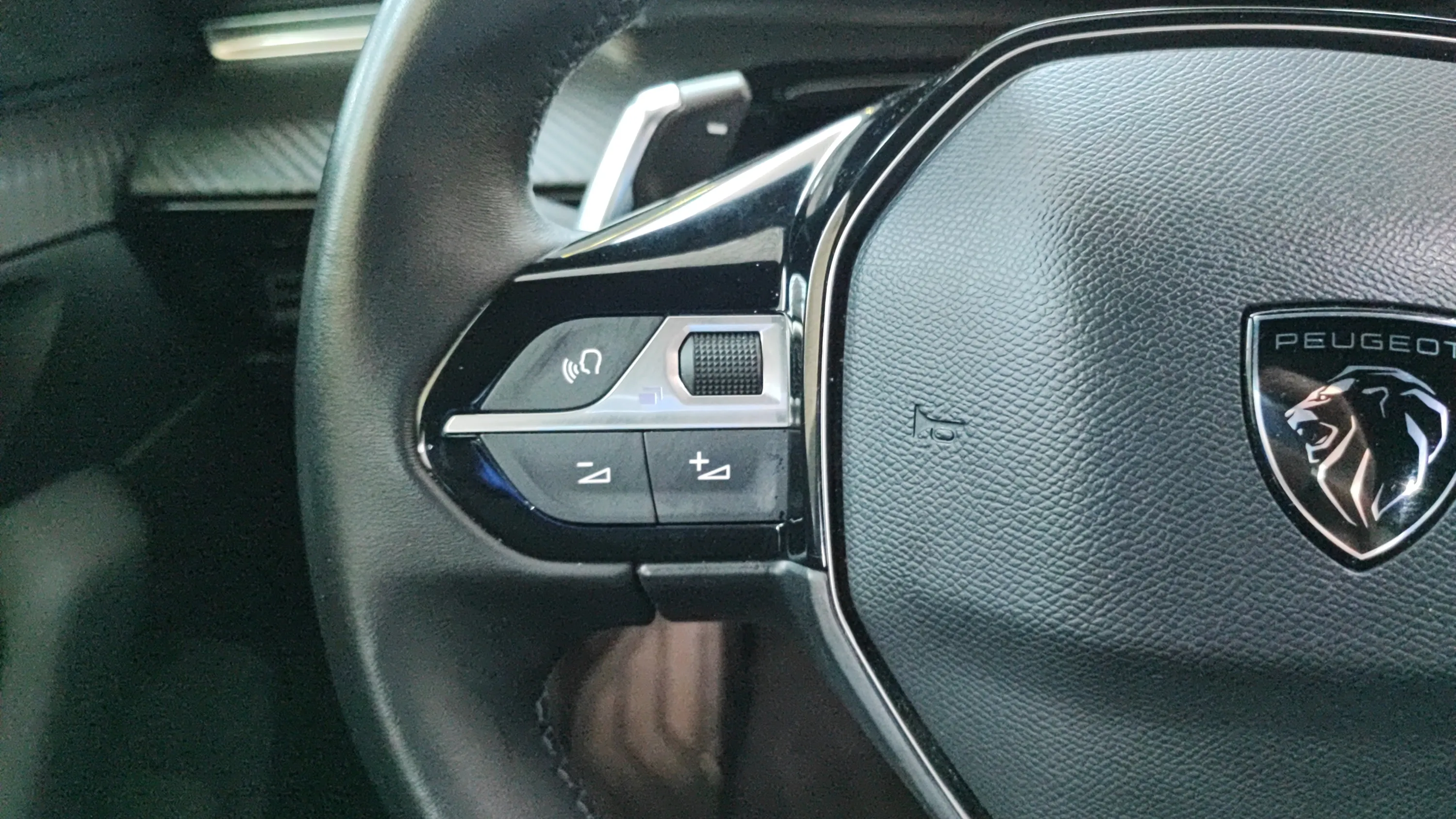 Peugeot 508 Allure BlueHDi 130 EAT8 - foto 17