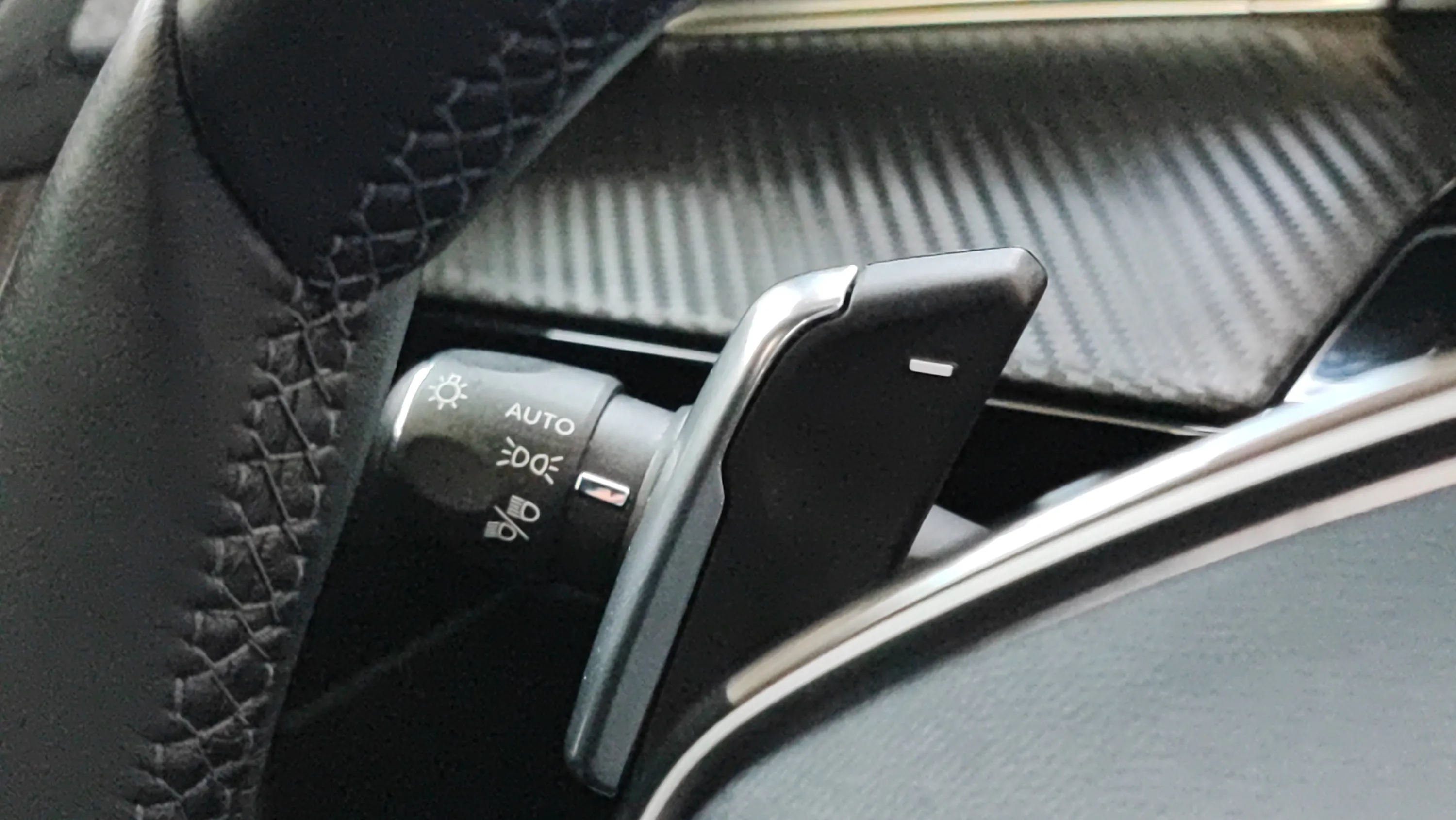 Peugeot 508 Allure BlueHDi 130 EAT8 - foto 20