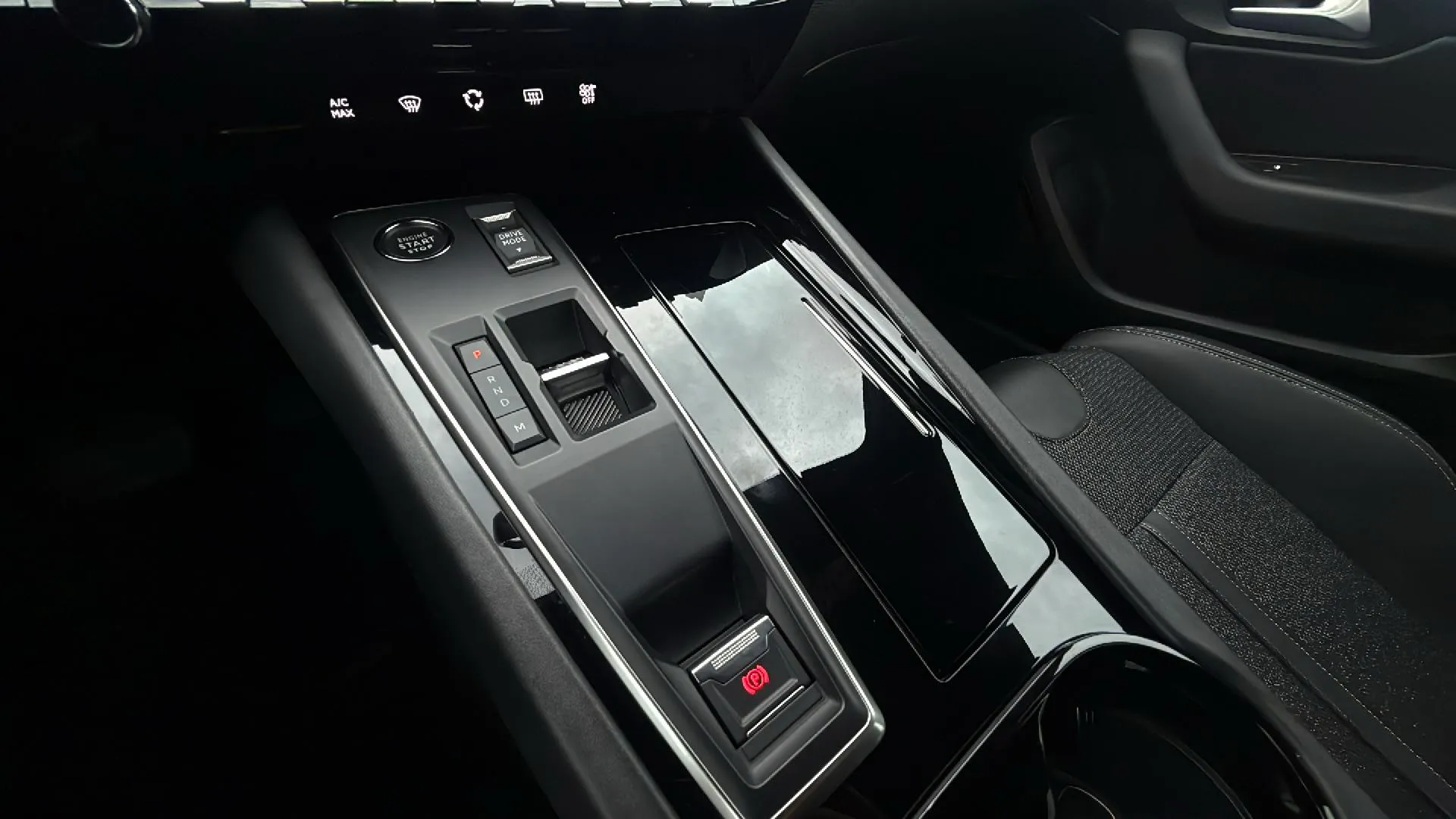 Peugeot 508 Allure PureTech 130 EAT8 - foto 16