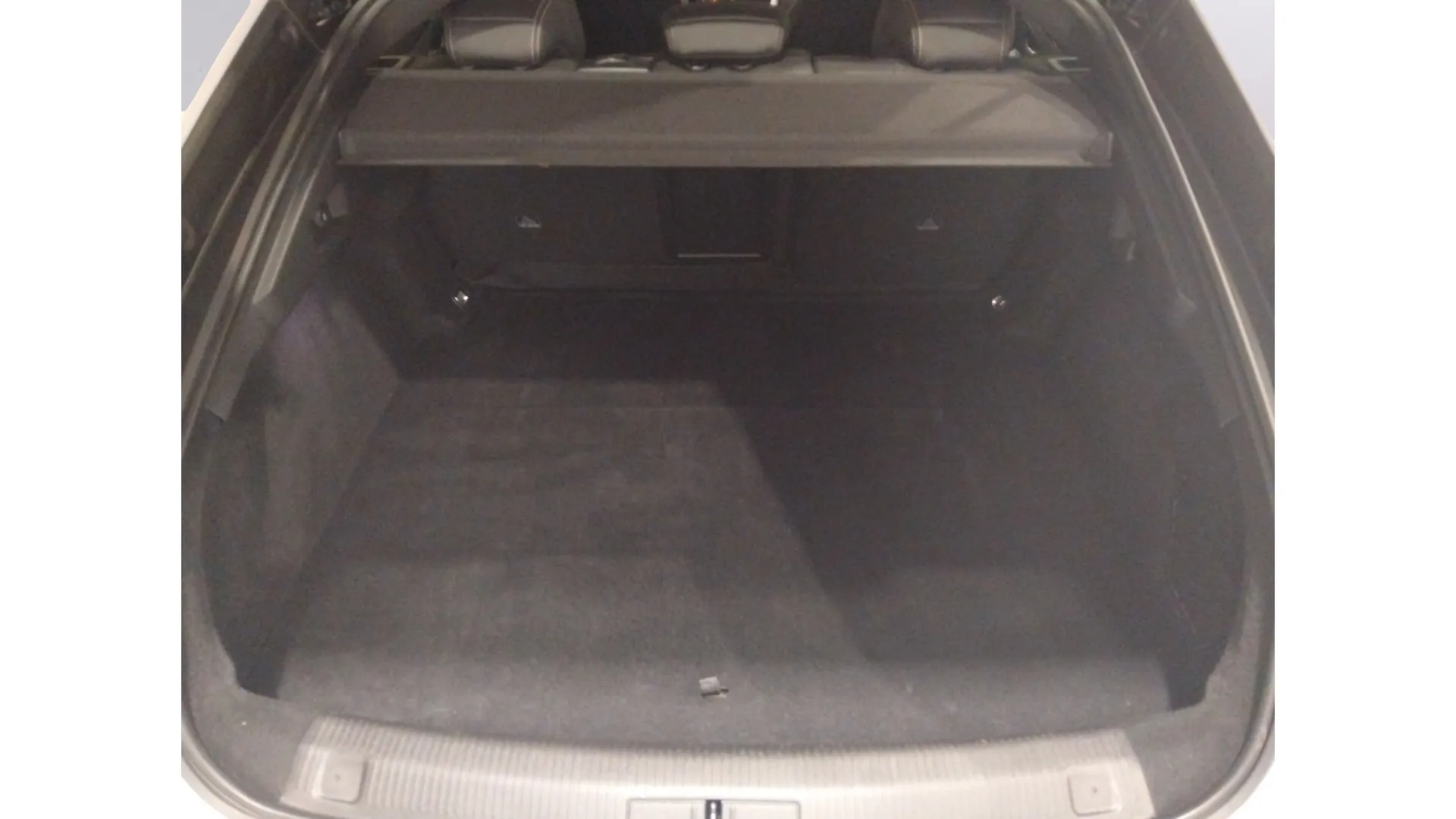 Peugeot 508 Allure PureTech 130 EAT8 - foto 16