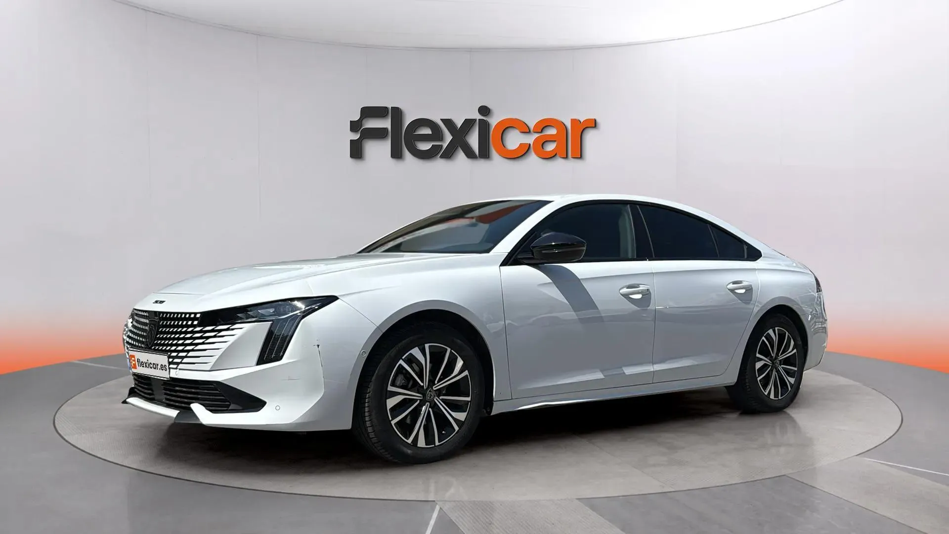 Peugeot 508 Allure PureTech 130 EAT8 - foto 3
